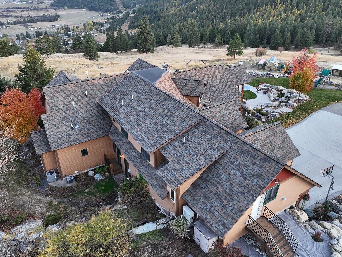 Owens Corning TruDefinition Duration - Aged Copper by Montana Roofing Solutions