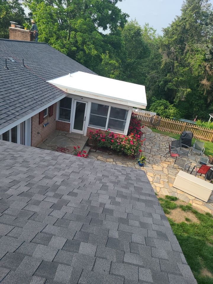 Manassas: CertainTeed Landmark Pro Designer Shingles in Max Def Moire Black by RM Banning, Inc.