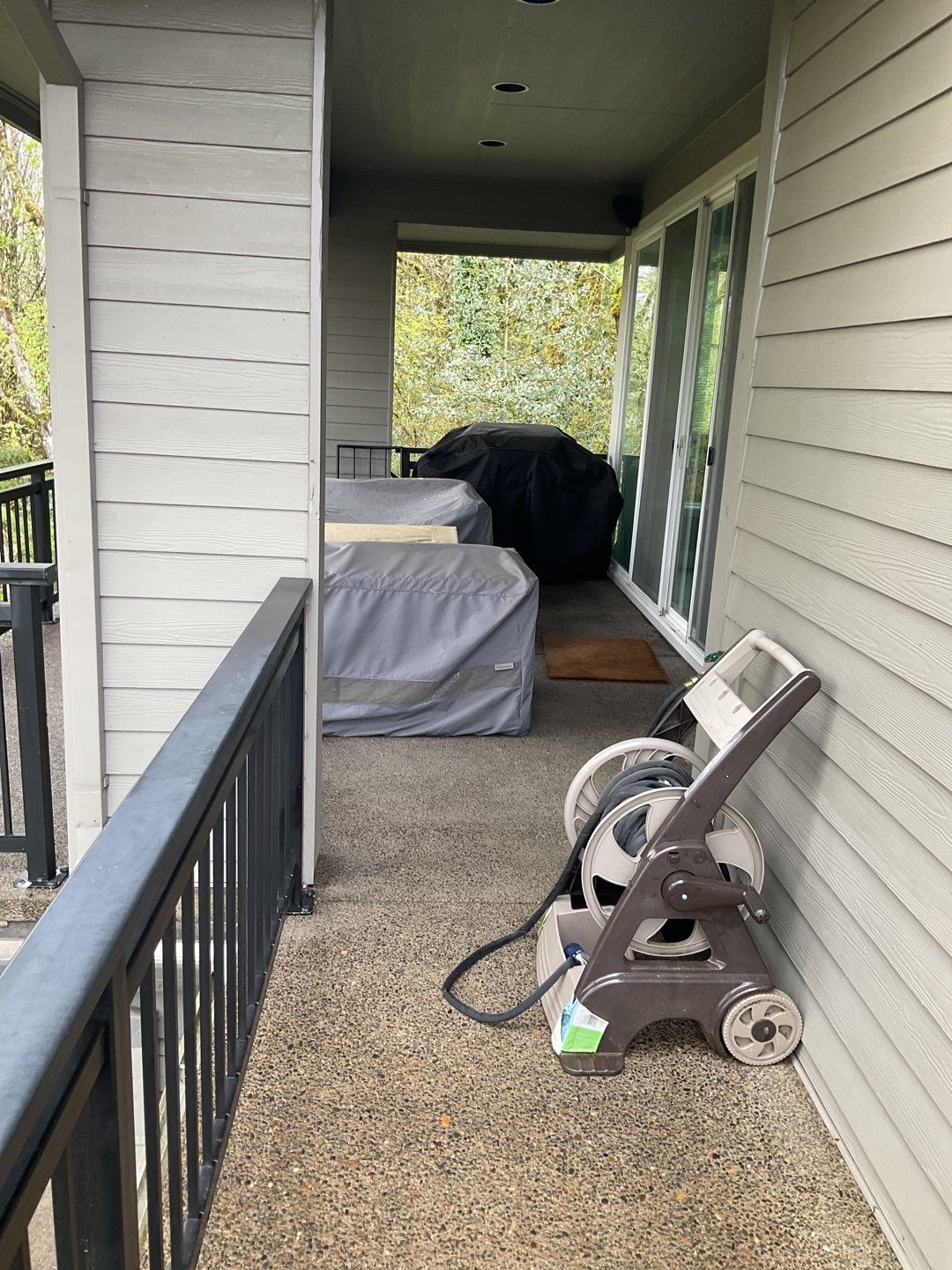 Concrete wash using Moderate Pressure by Willamette Outdoor Wash LLC
