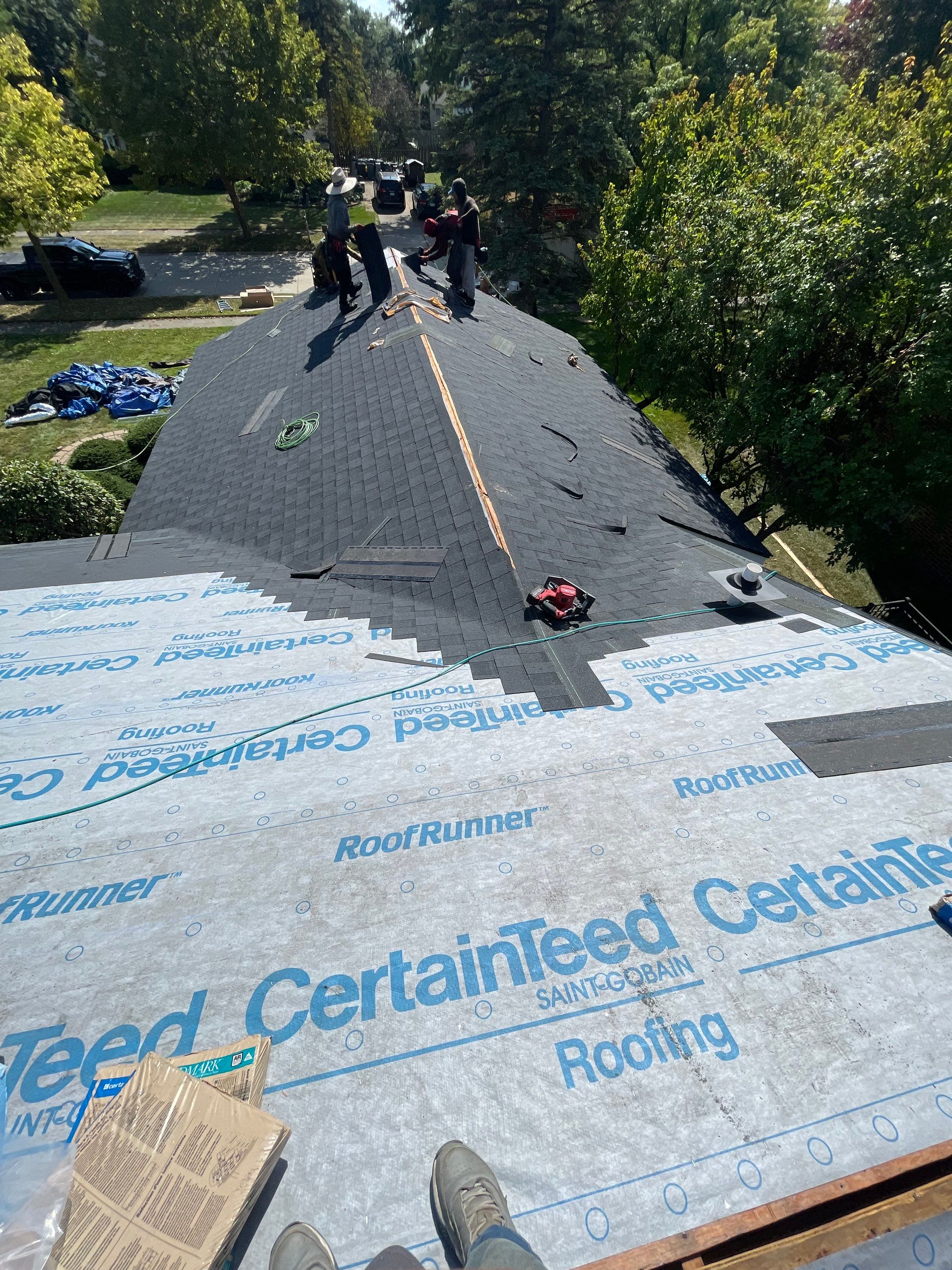 Roof Replacement using CertainTeed Landmark by 180 Contractors