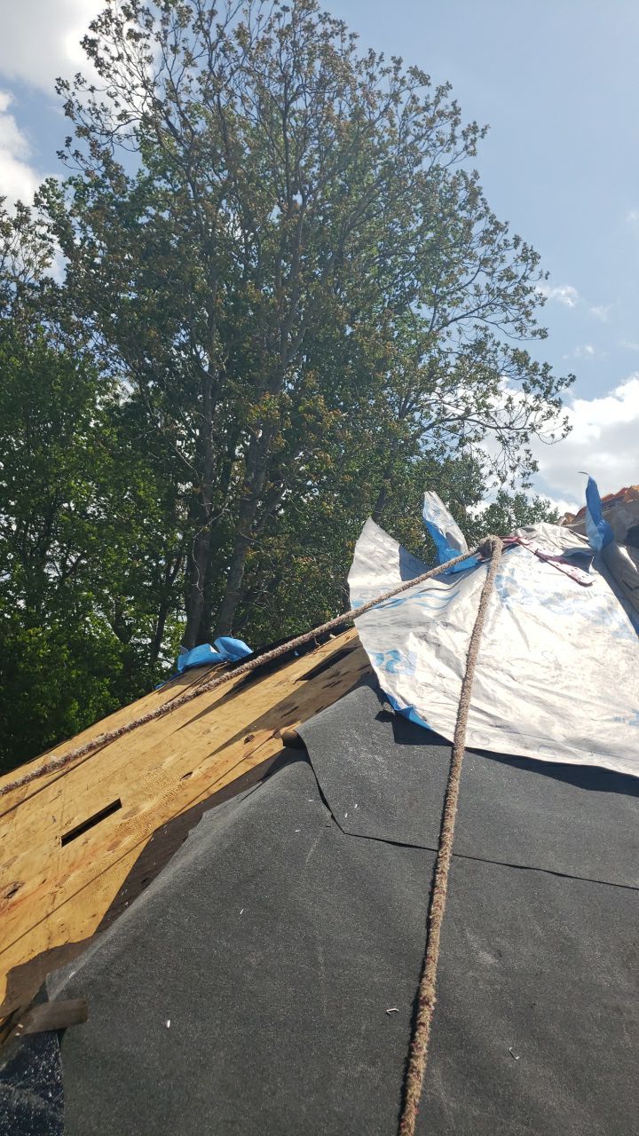 Great Falls: CertainTeed Landmark Pro Designer Shingles in Max Def Moire Black by RM Banning, Inc.