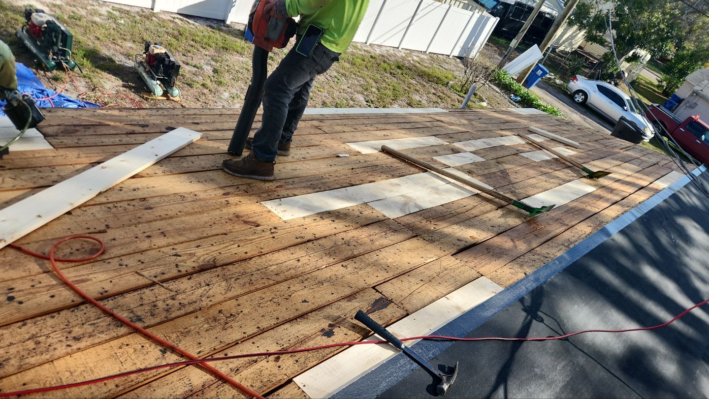 Project in St. Petersburg 33711 by Mitchell Roofing Company LLC 