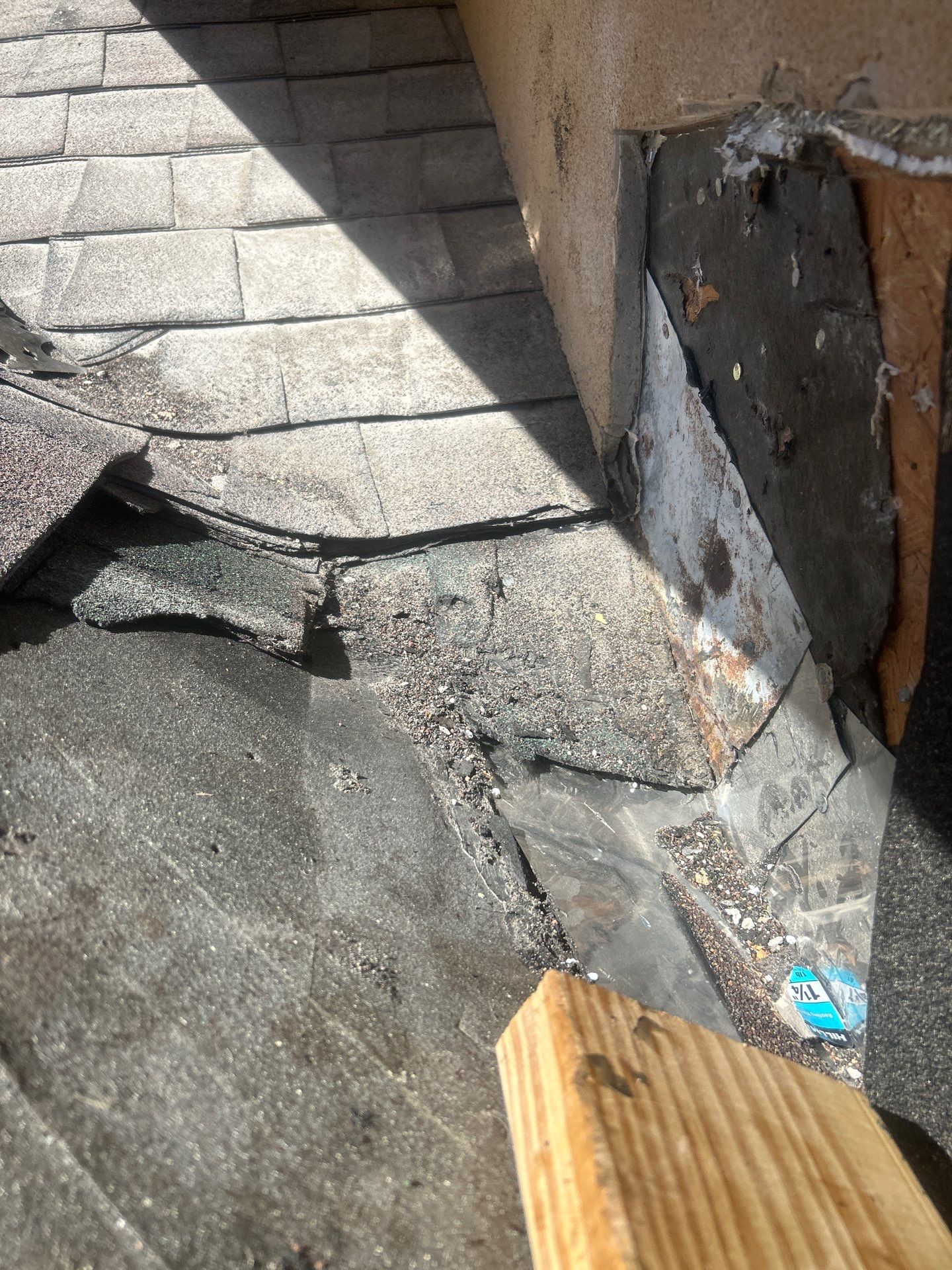 Stucco Problems in Paradise  by Bayfront Roofing and Construction