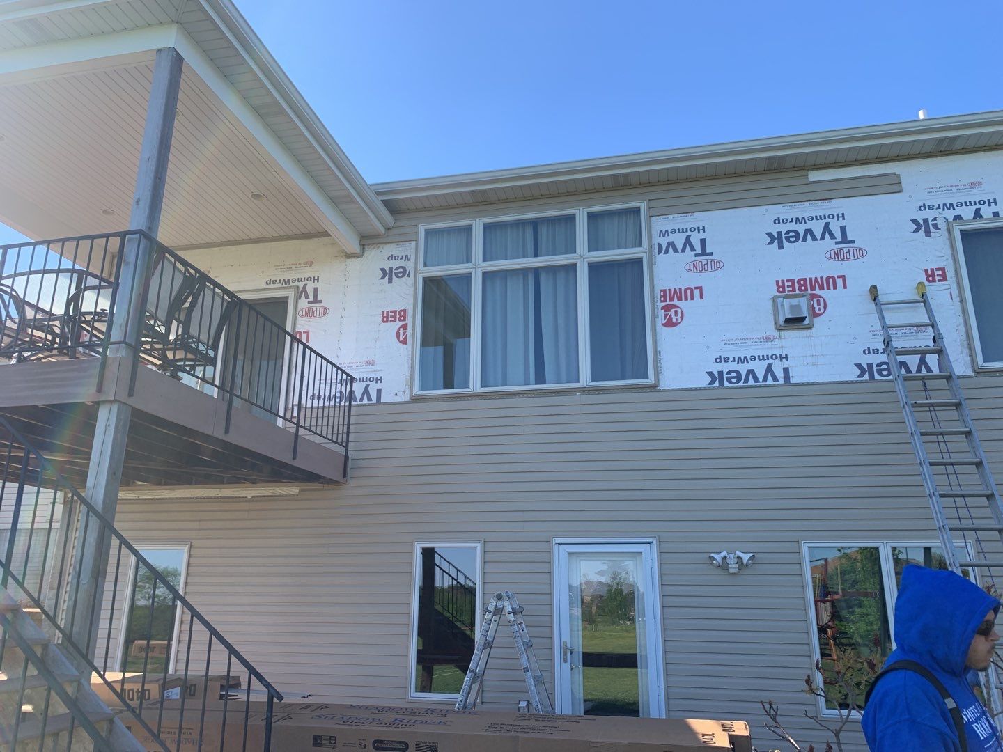 Residential Re-Roof using Landmark Shingles by White Castle Roofing
