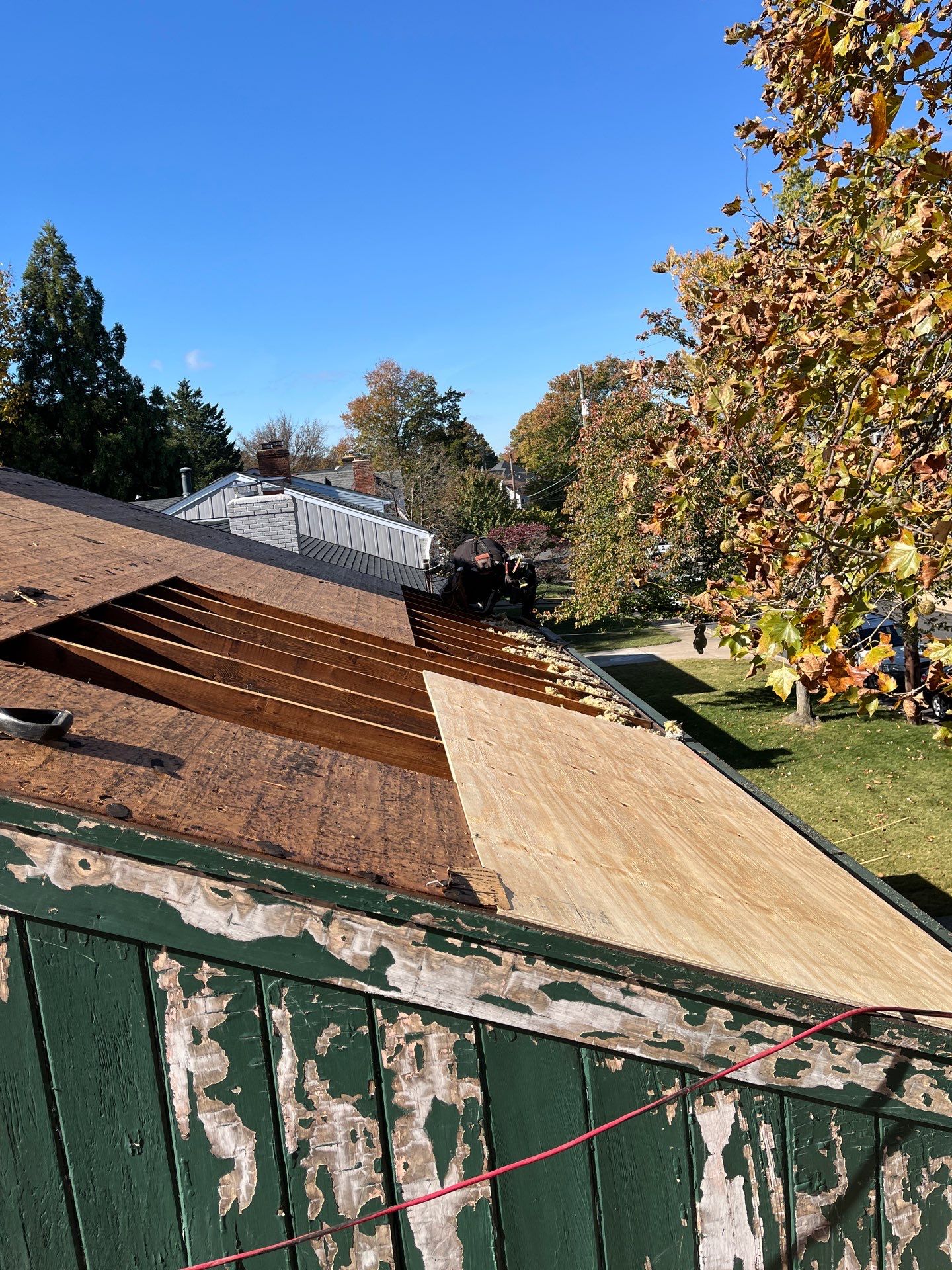 Arlington: Residential Roof Replacement with CertainTeed Landmark Pro Designer Shingles in Max Def Charcoal Black by RM Banning, Inc.