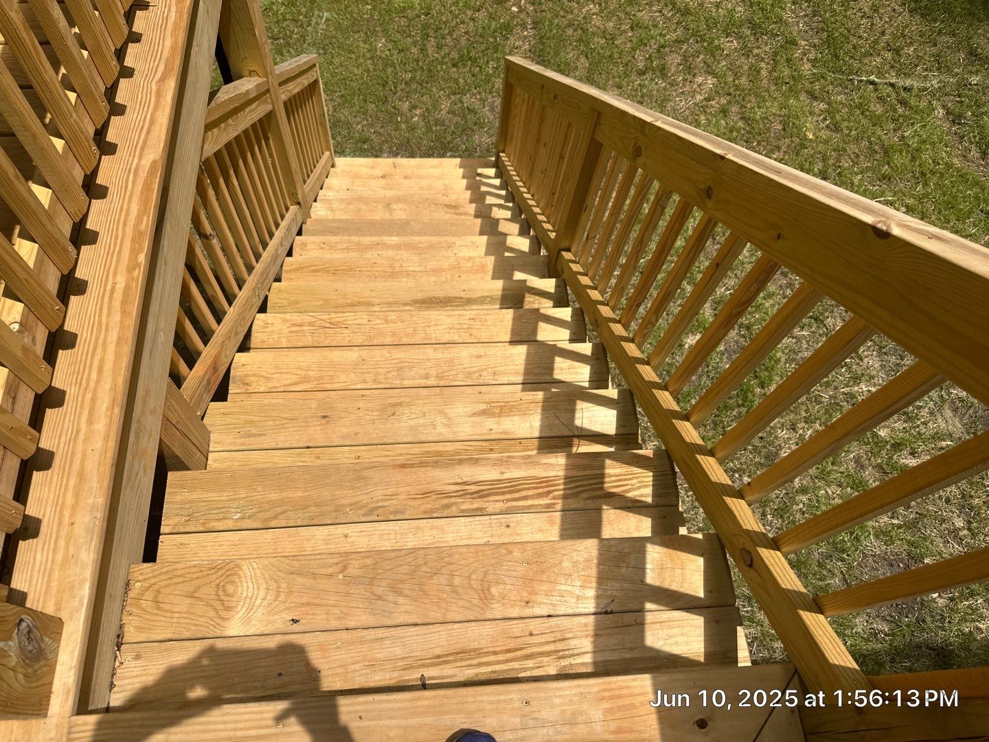 Wood Deck using Wood Sealant by DuraSeal