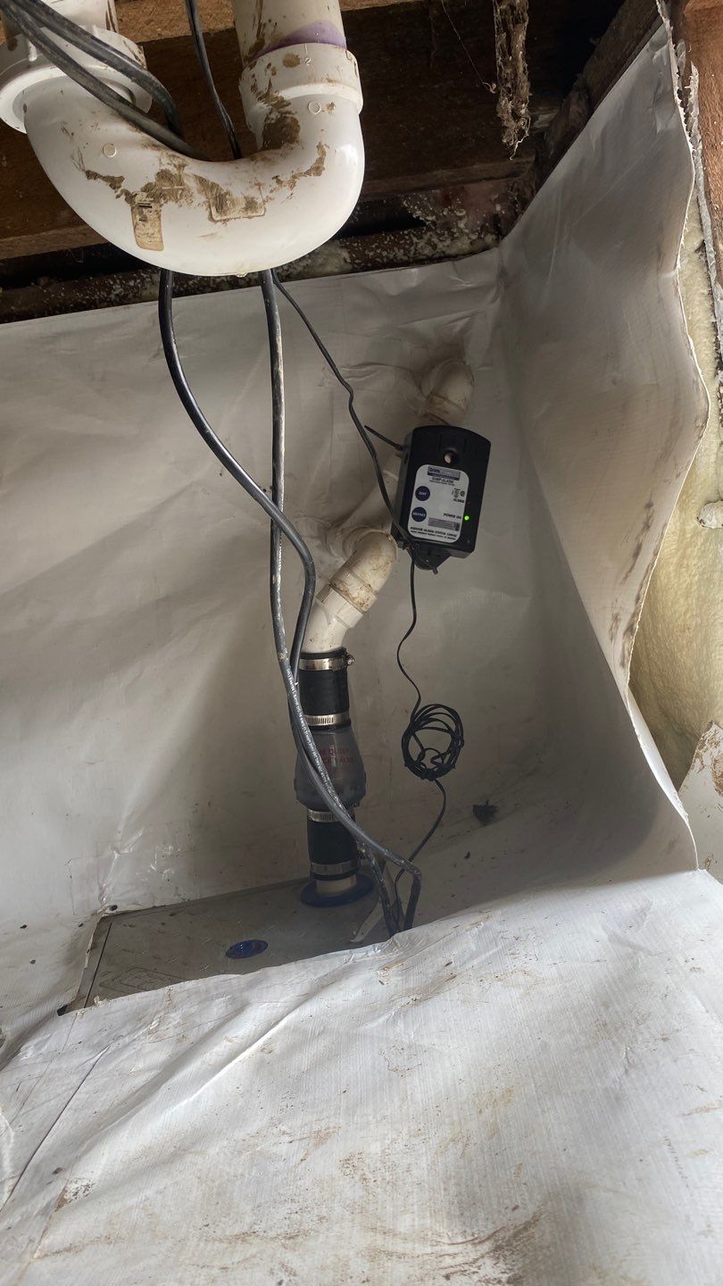 Crawl space encapsulation and Waterproofing using GrateDrain Waterproofing System by Toledo Basement Repair 