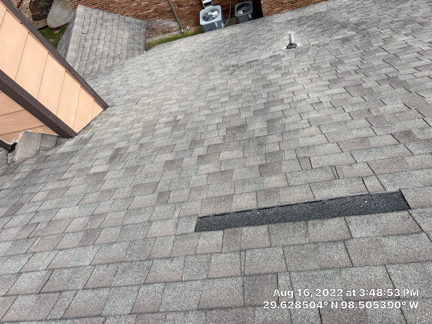 Residential Roof Replacement using Pinnacle Pristine 30 Year Laminate Shingles by Premier Roofing and Contracting