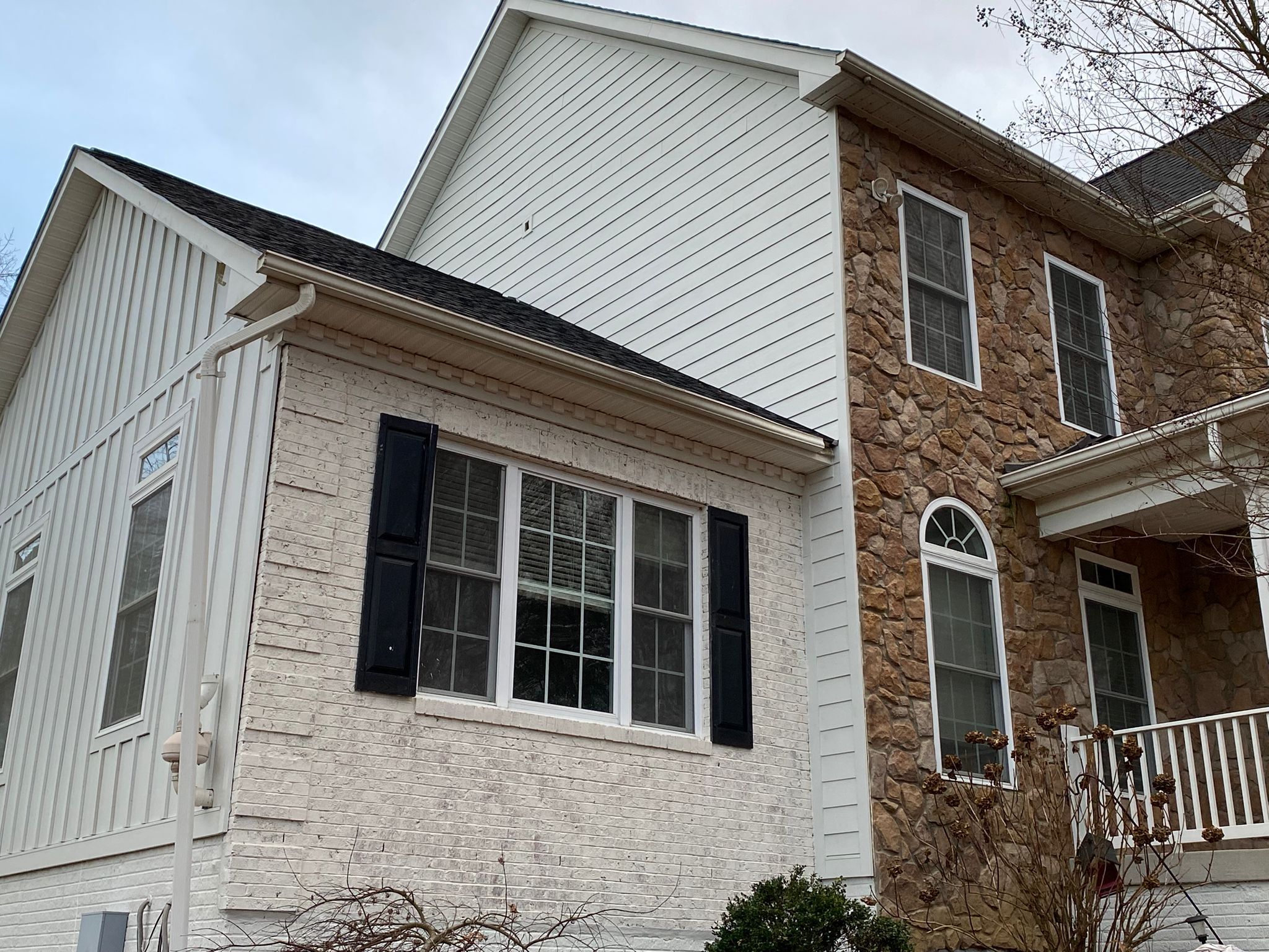 Lorton: Multi-Trade Insurance Restoration by RM Banning, Inc.