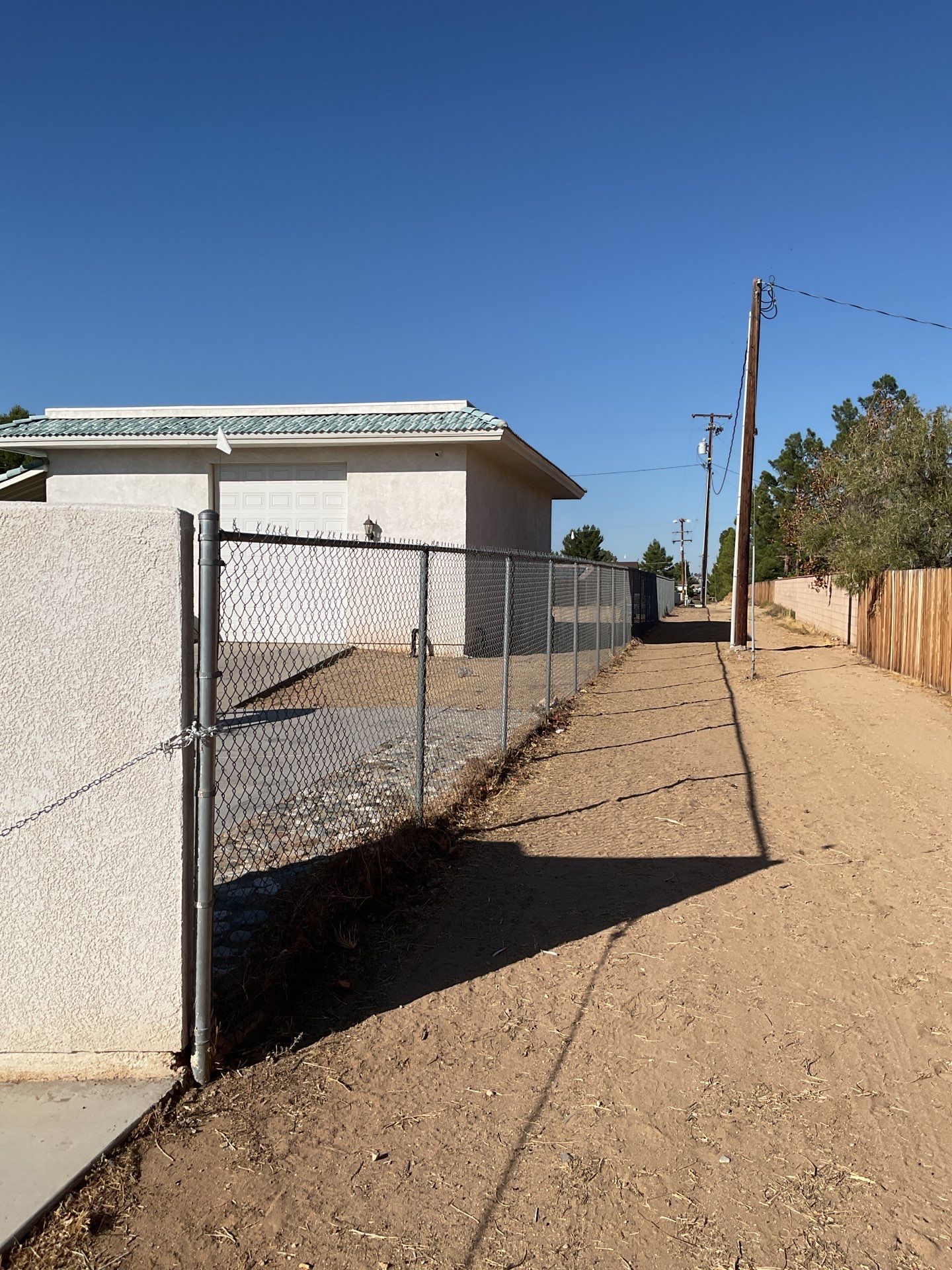 Fence Installation using Ranch Style Vinyl by Fence Guys Inc. 