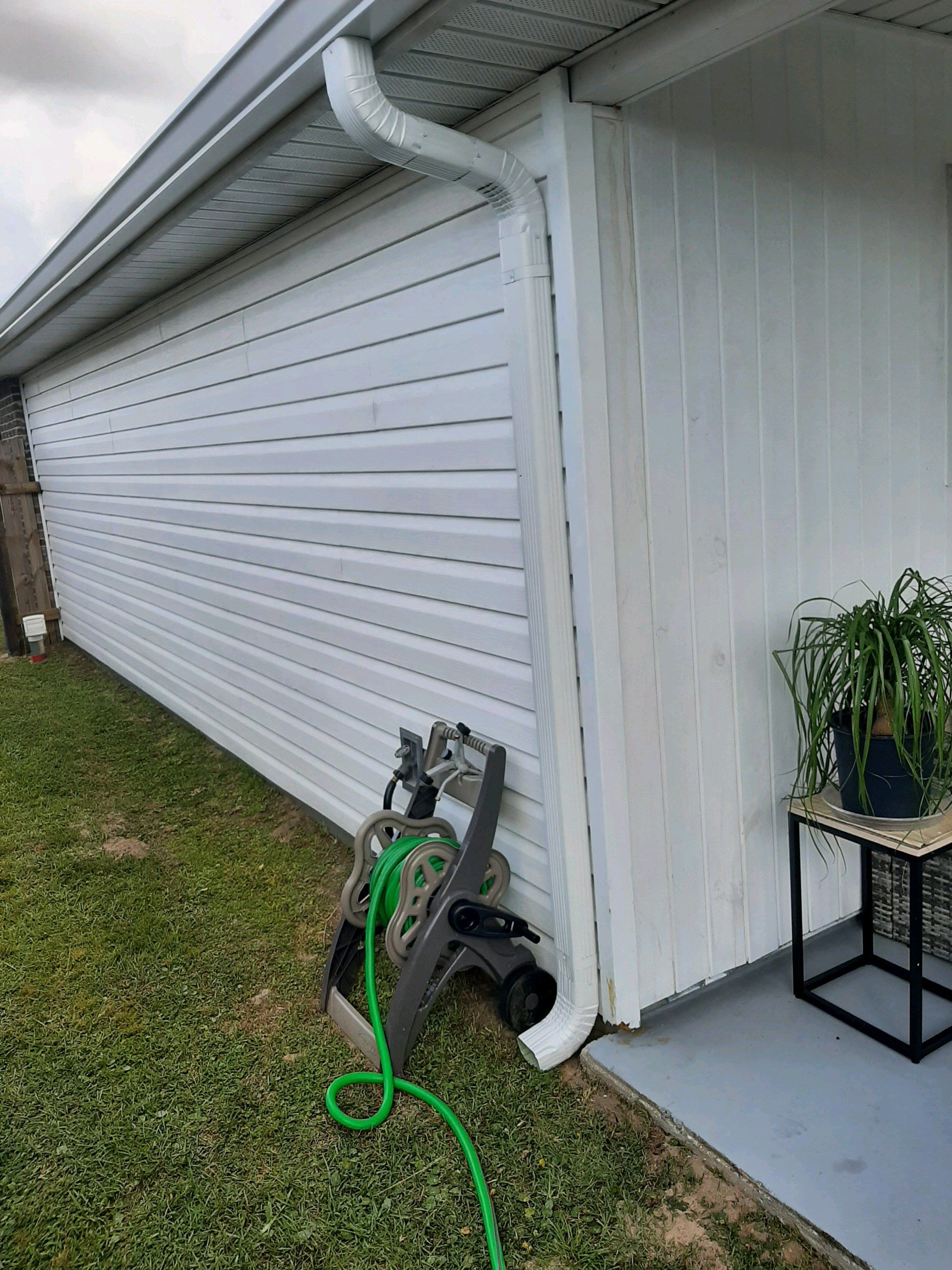 Gutter Installation using K-Style Seamless Gutters by Gutter Professors