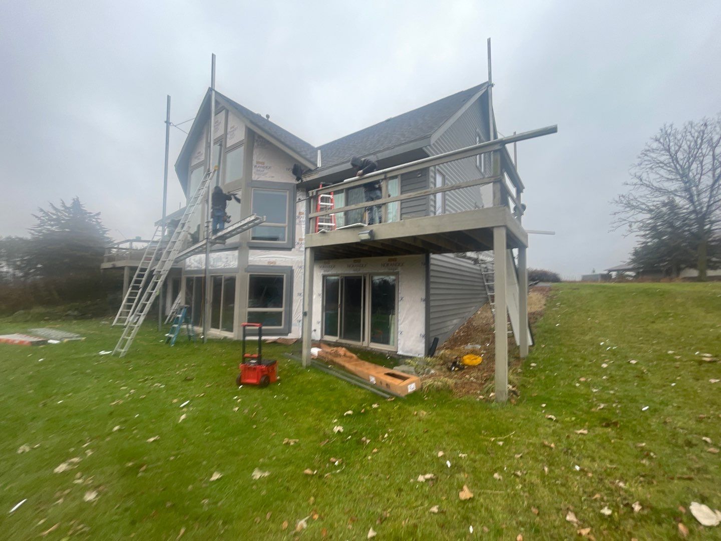 Siding Installation using Norandex Polar Wall Plus Siding, Window Wraps by Total Exteriors