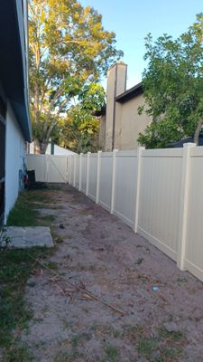 Sarasota, FL 6ft. Tan Vinyl Privacy Fence 