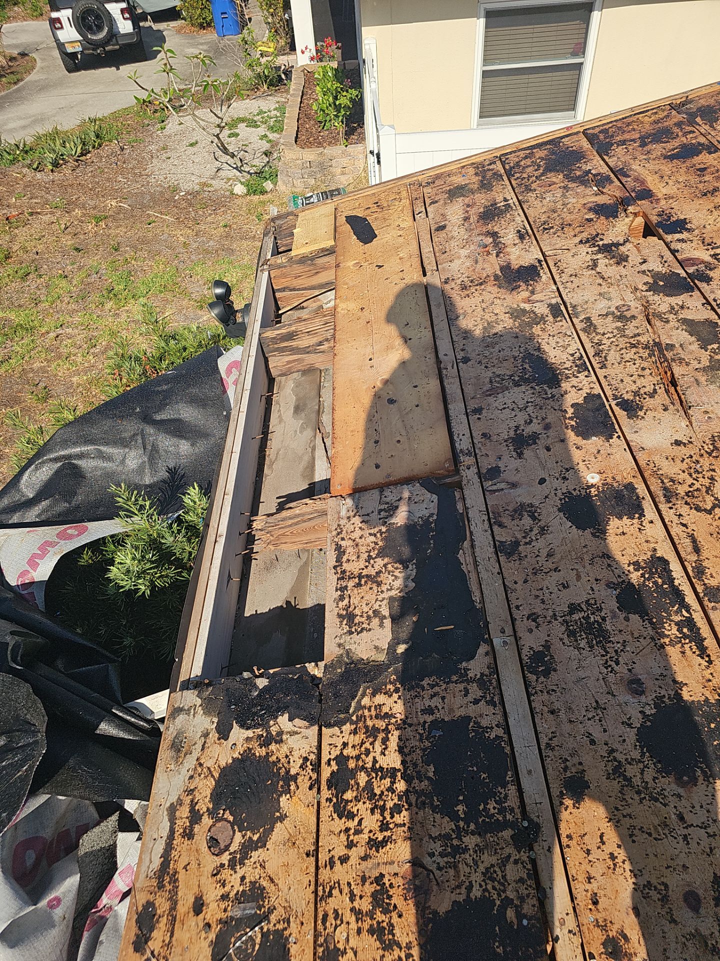 Project in St. Petersburg 33710 by Mitchell Roofing Company LLC 