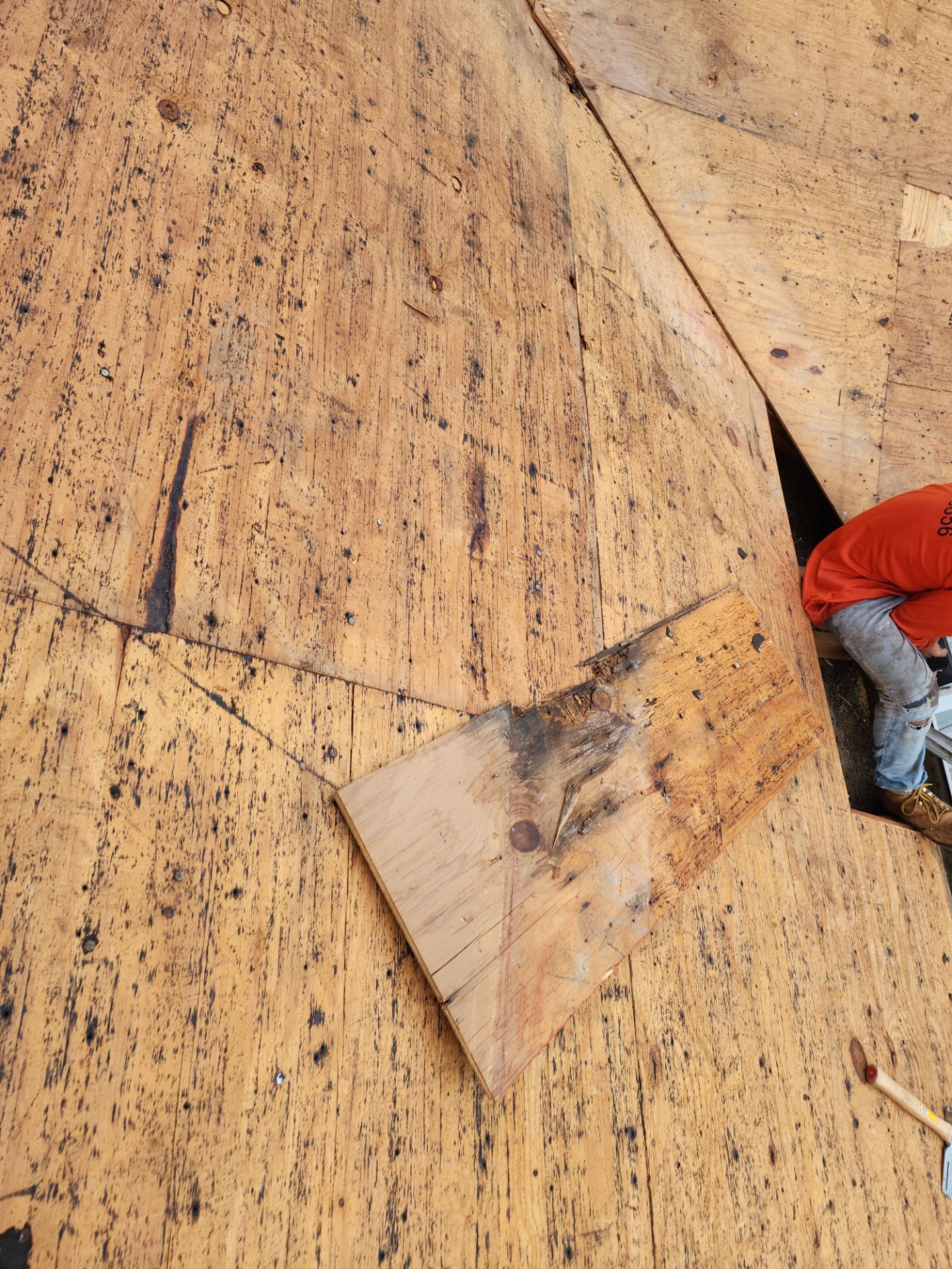 Roof Replacement Houston by Roof Repair Company