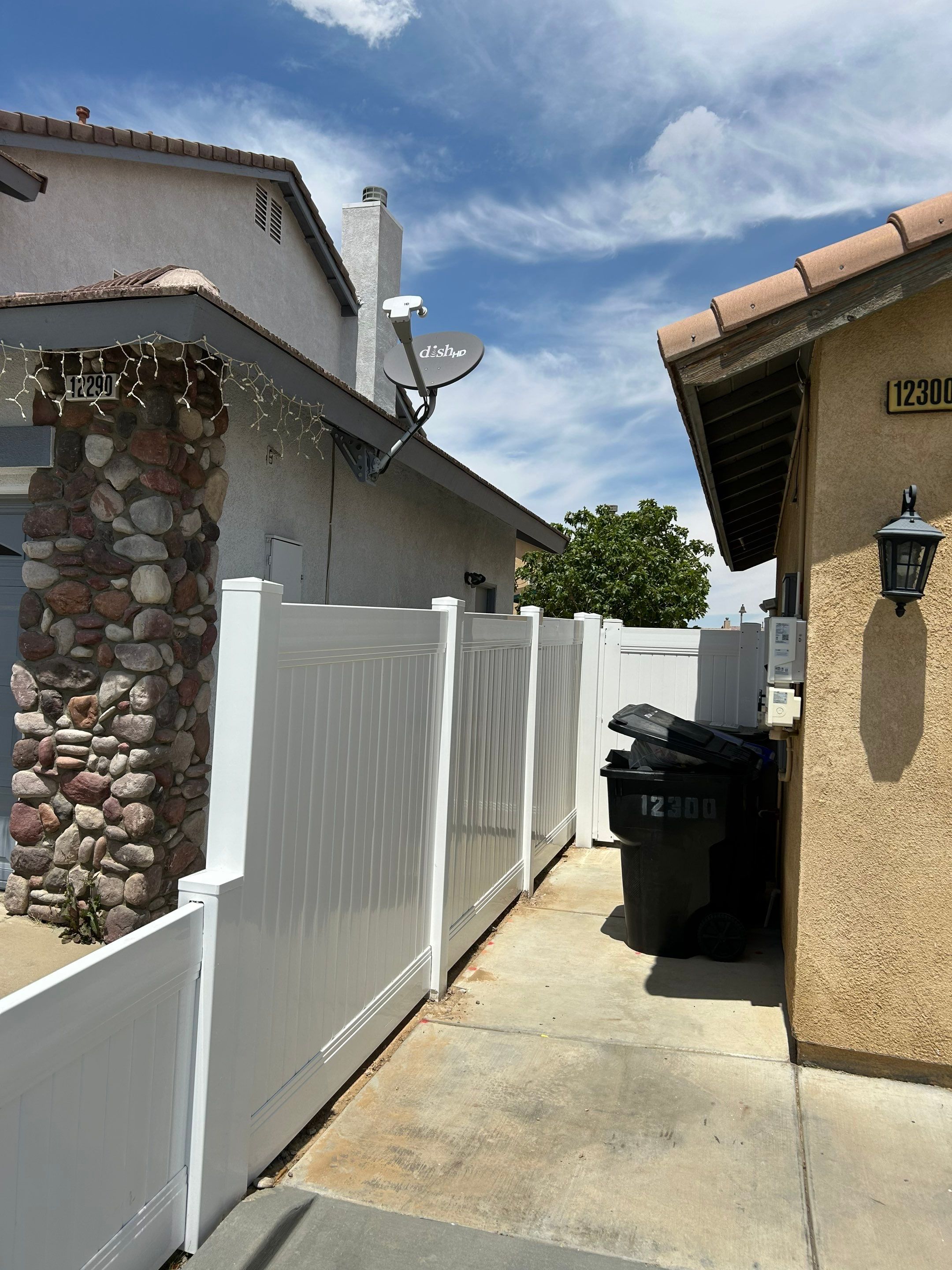 Fence Installation using Vinyl by Fence Guys Inc. 