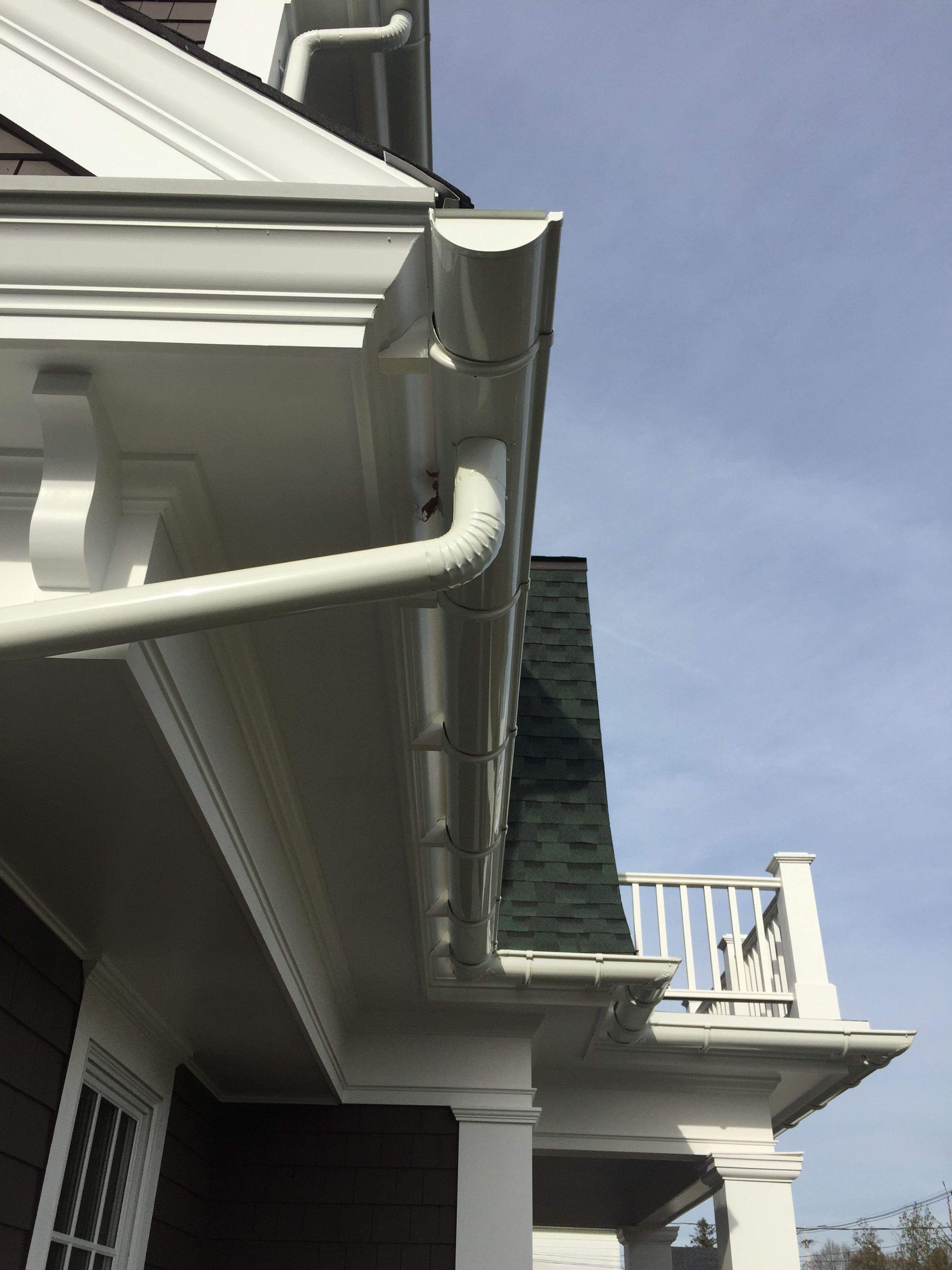 Half-Round Aluminum Gutter Installed onto Crown Molding in Easton, MA by Gutter Pro Enterprises