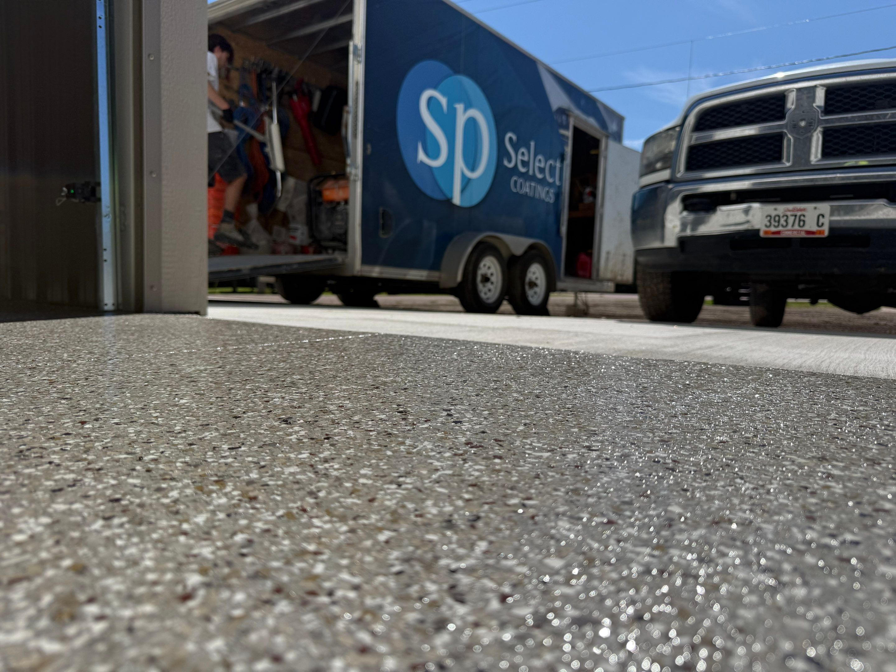 Creekbed Flake Coating in Woonsocket, SD by Select Painting, Coatings & Garage Cabinets