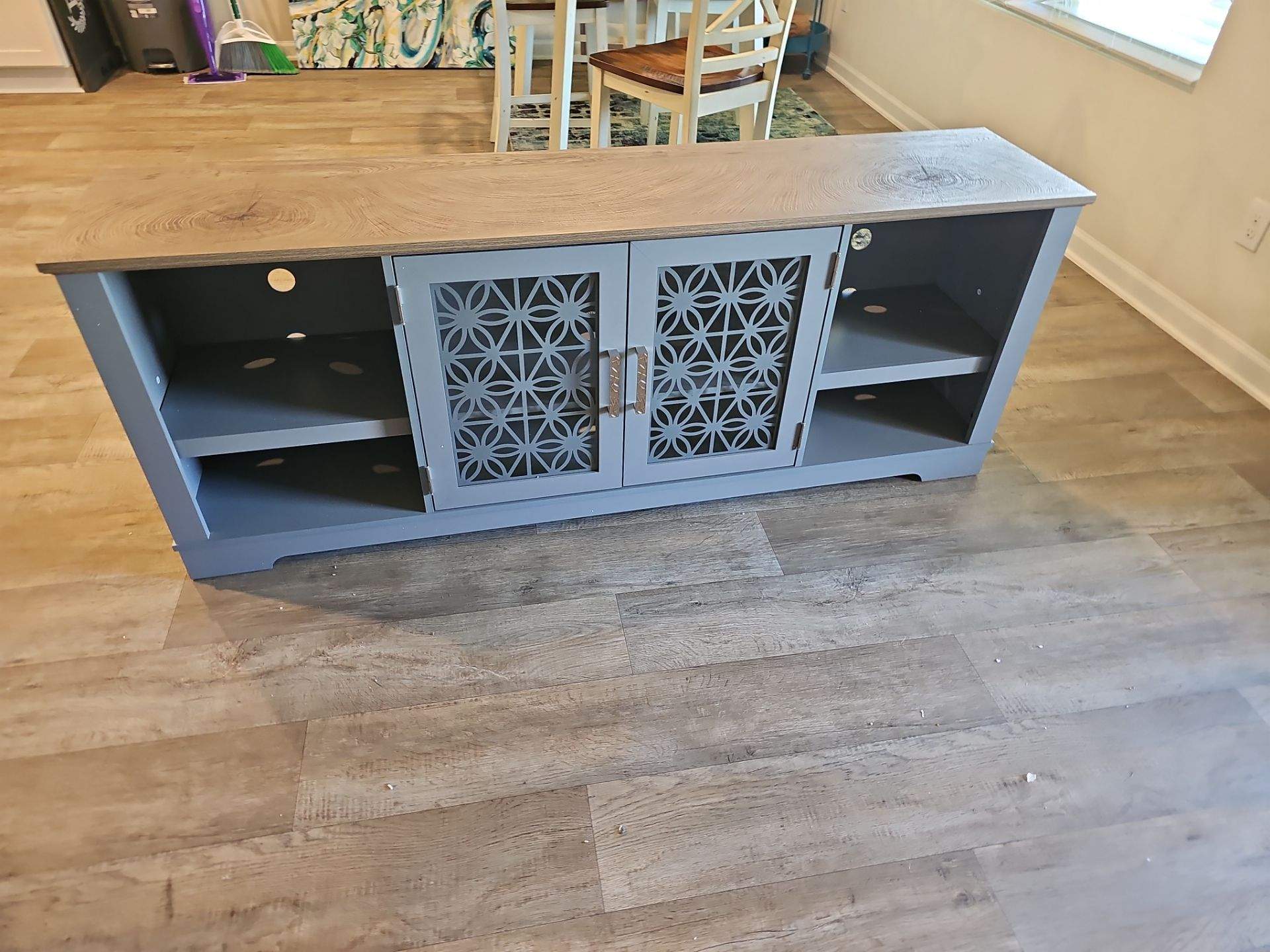 Furniture & Equipment Assembly Projects by Hangman Mounting & Installation