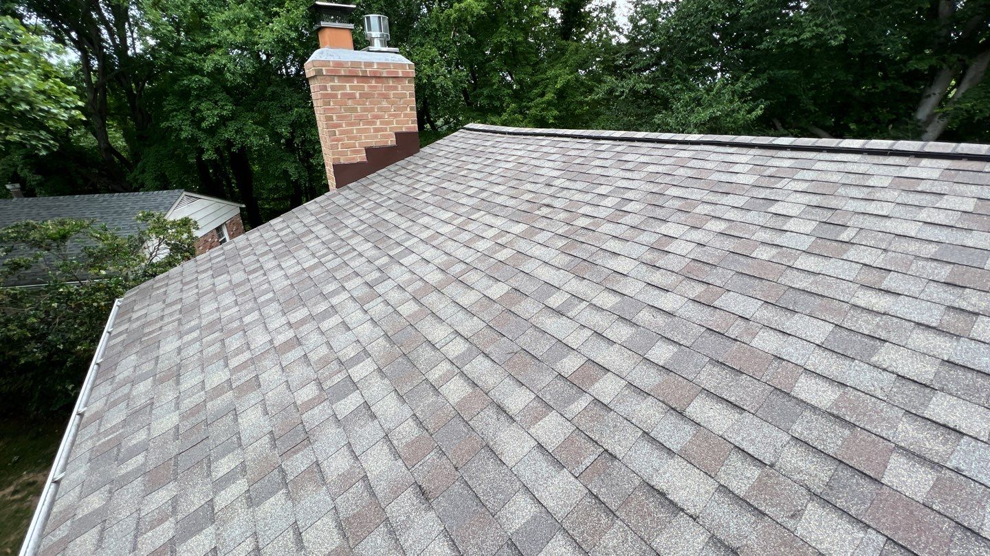 Springfield CertainTeed Landmark Weathered Wood Roof Installation by RM Banning, Inc.