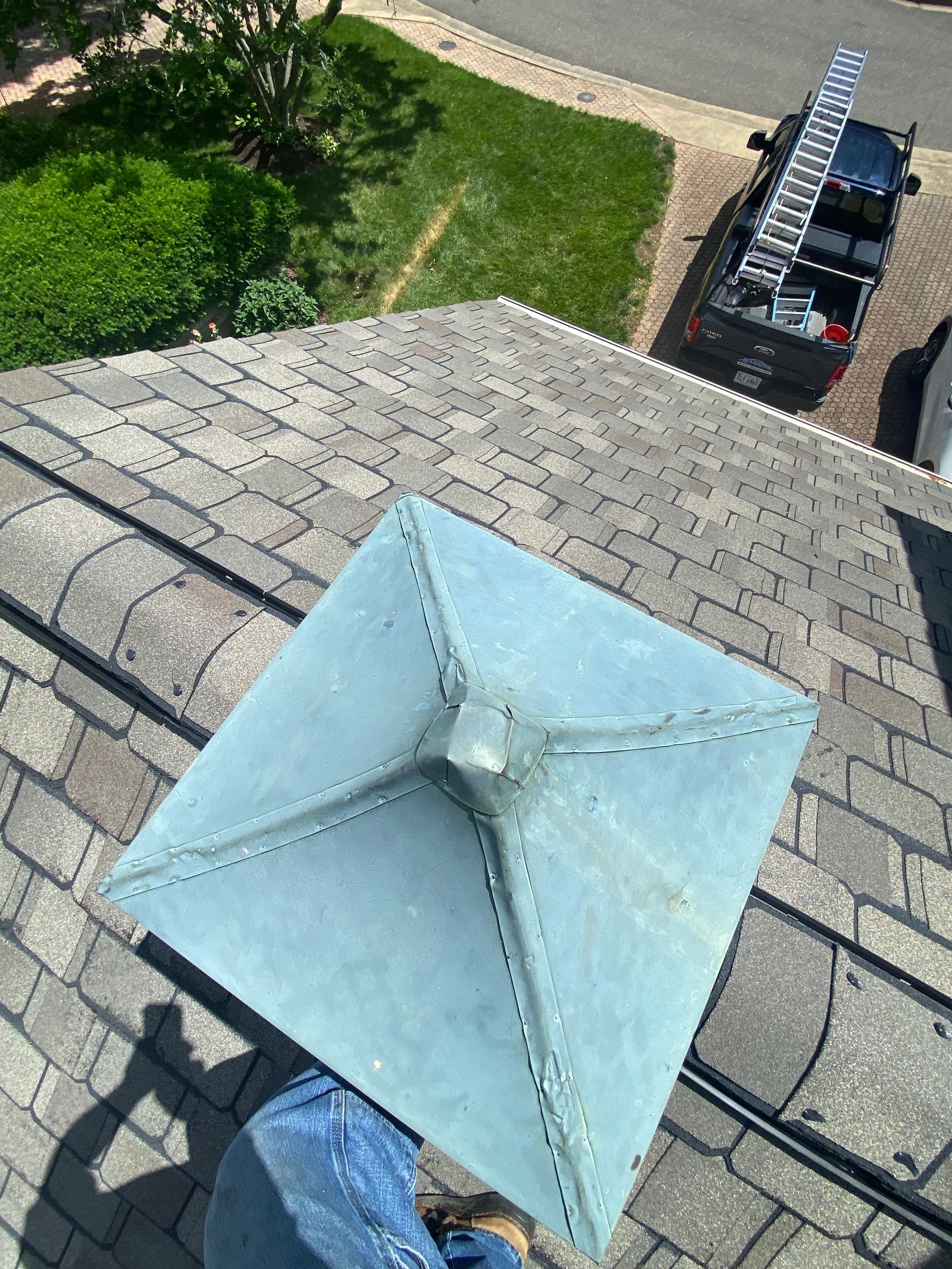 Arlington: CertainTeed Grand Manor Designer Shingles in Weathered Wood by RM Banning, Inc.