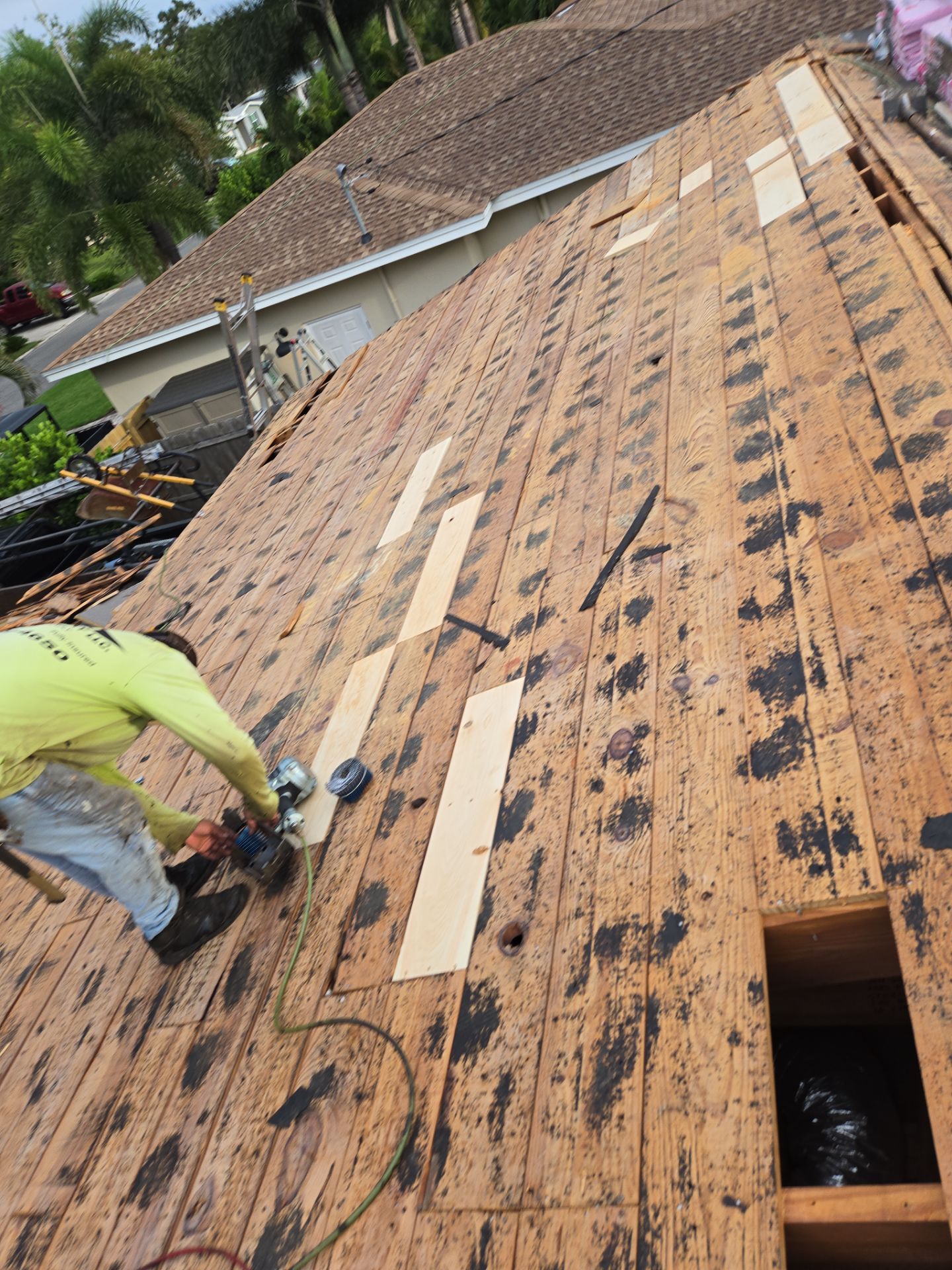 Project in St. Petersburg 33710 by Mitchell Roofing Company LLC 