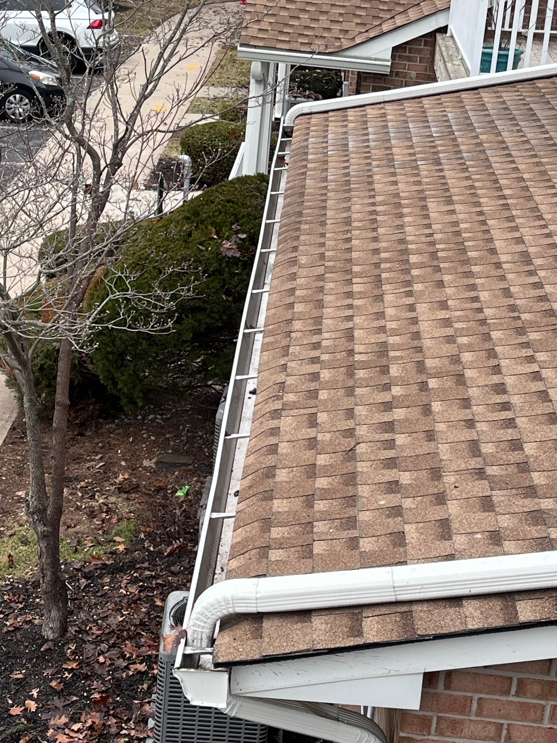 Gutter Cleaning in Branchburg, NJ by Clearview Washing