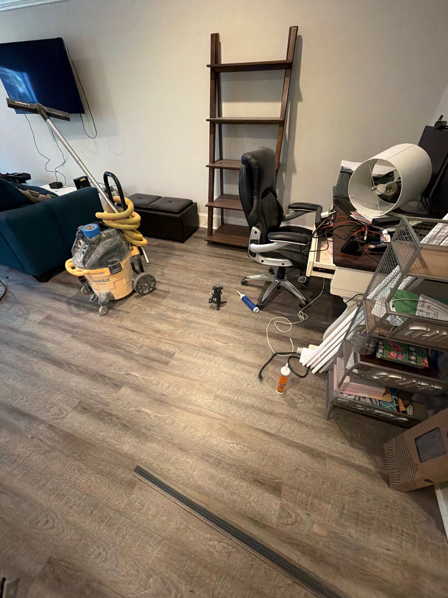 Flooring Repairs & Installation In Ponte Vedra by Axtra Hand