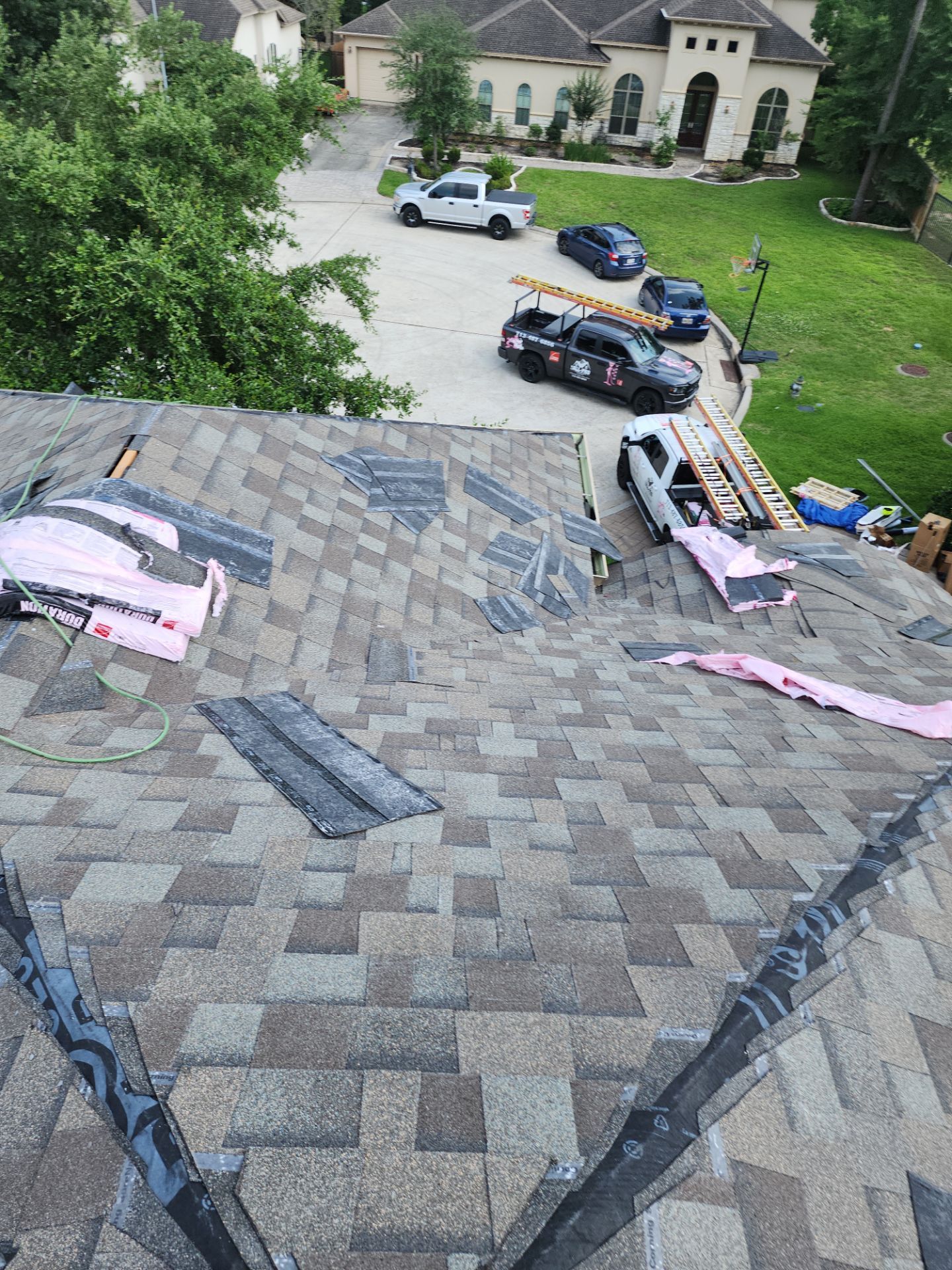 Residential Roofing Installation using Owen's Corning Duration (Lifetime) Shingles by Roof Repair Company