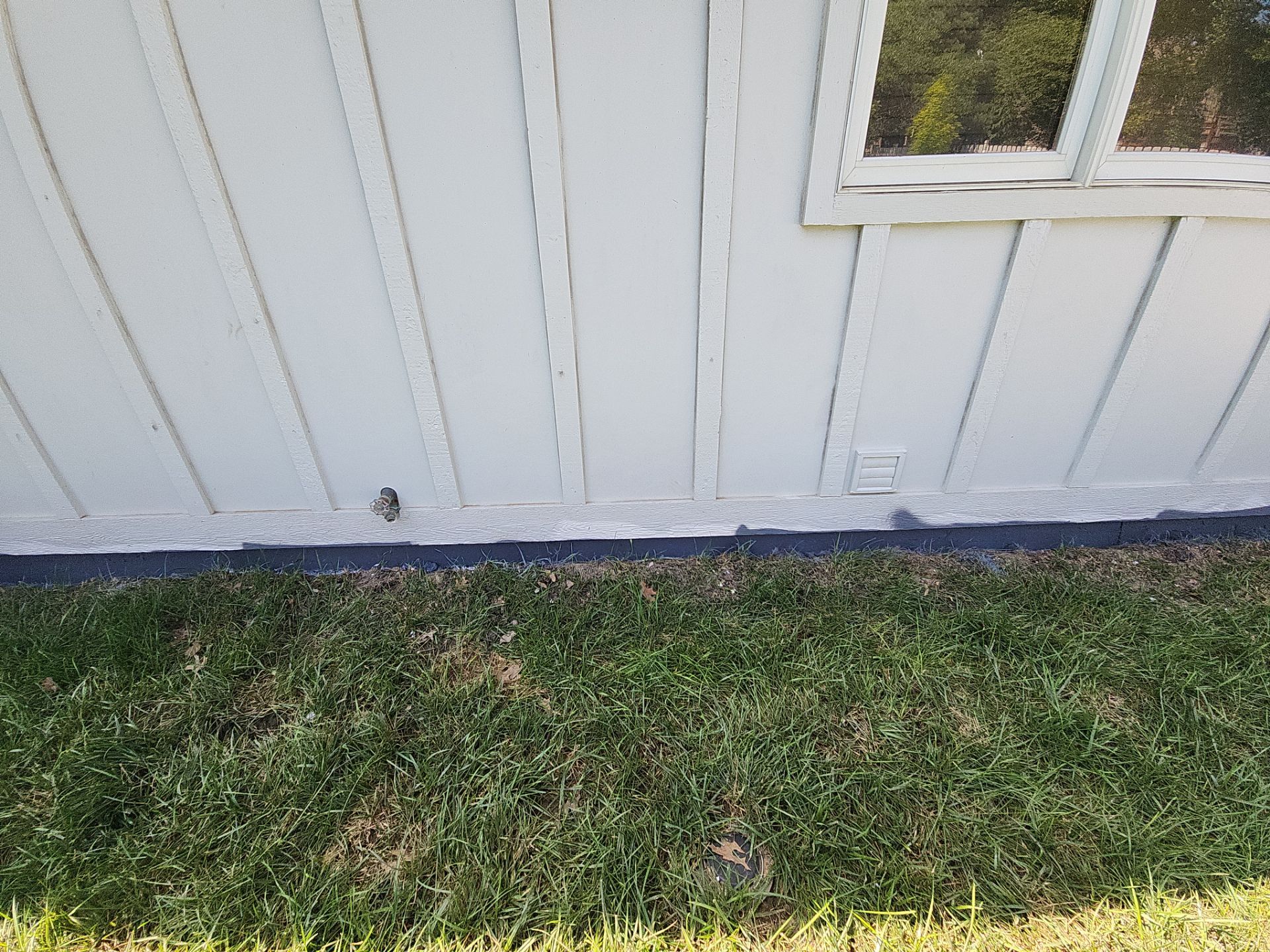 James Hardie siding in Overland park  by EEC  Windows, Siding & Roofing 