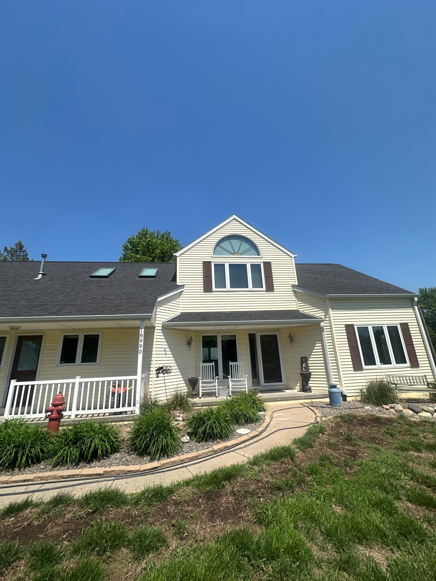 Full Siding Replacement by Lightning Exteriors