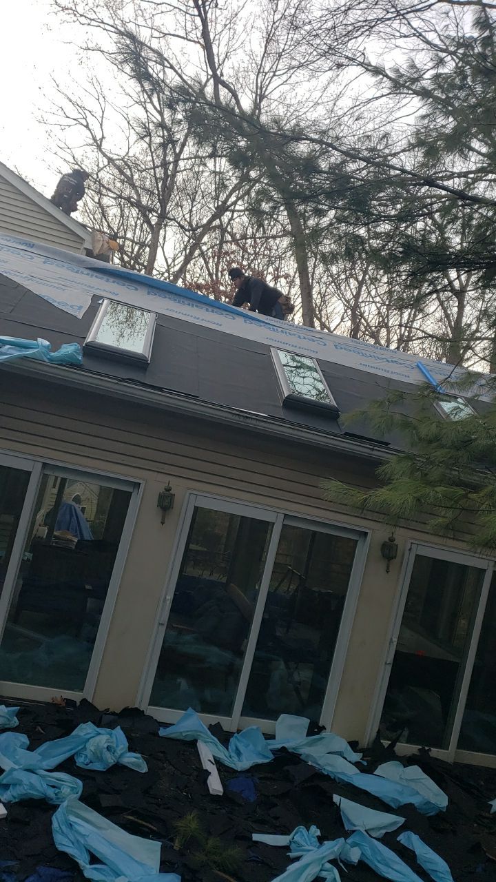 Vienna: Certainteed Landmark Pro Designer Shingles in Max Def Driftwood by RM Banning, Inc.