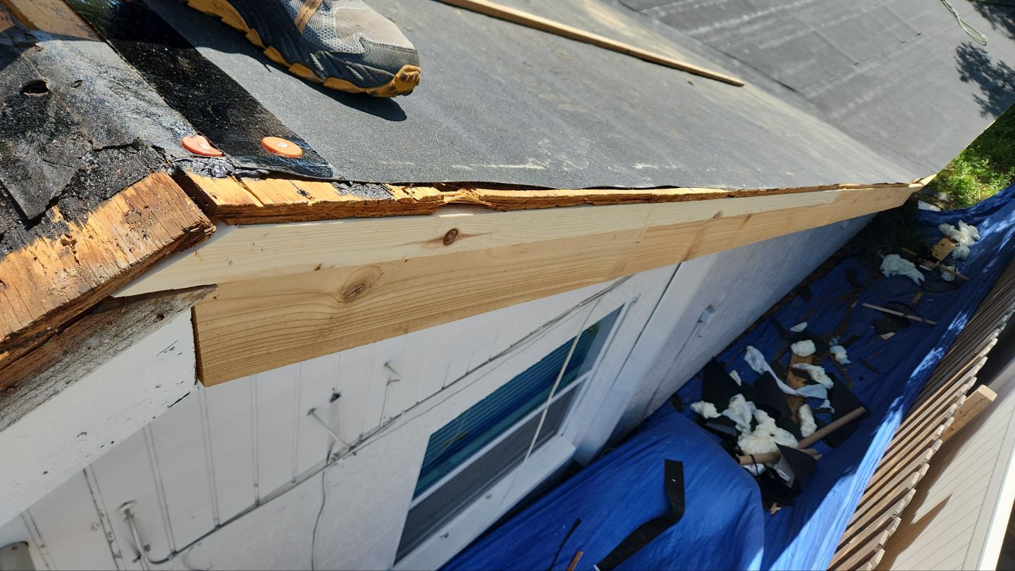 Project in Seminole 33777 by Mitchell Roofing Company LLC 