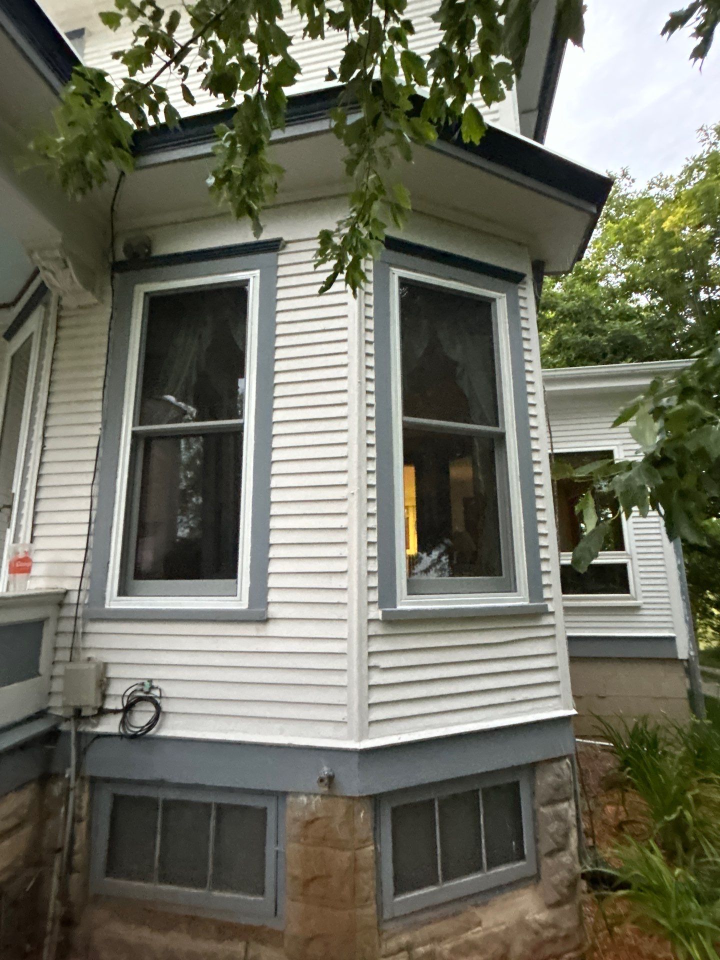 Windwo installation by United Windows and Siding LLC