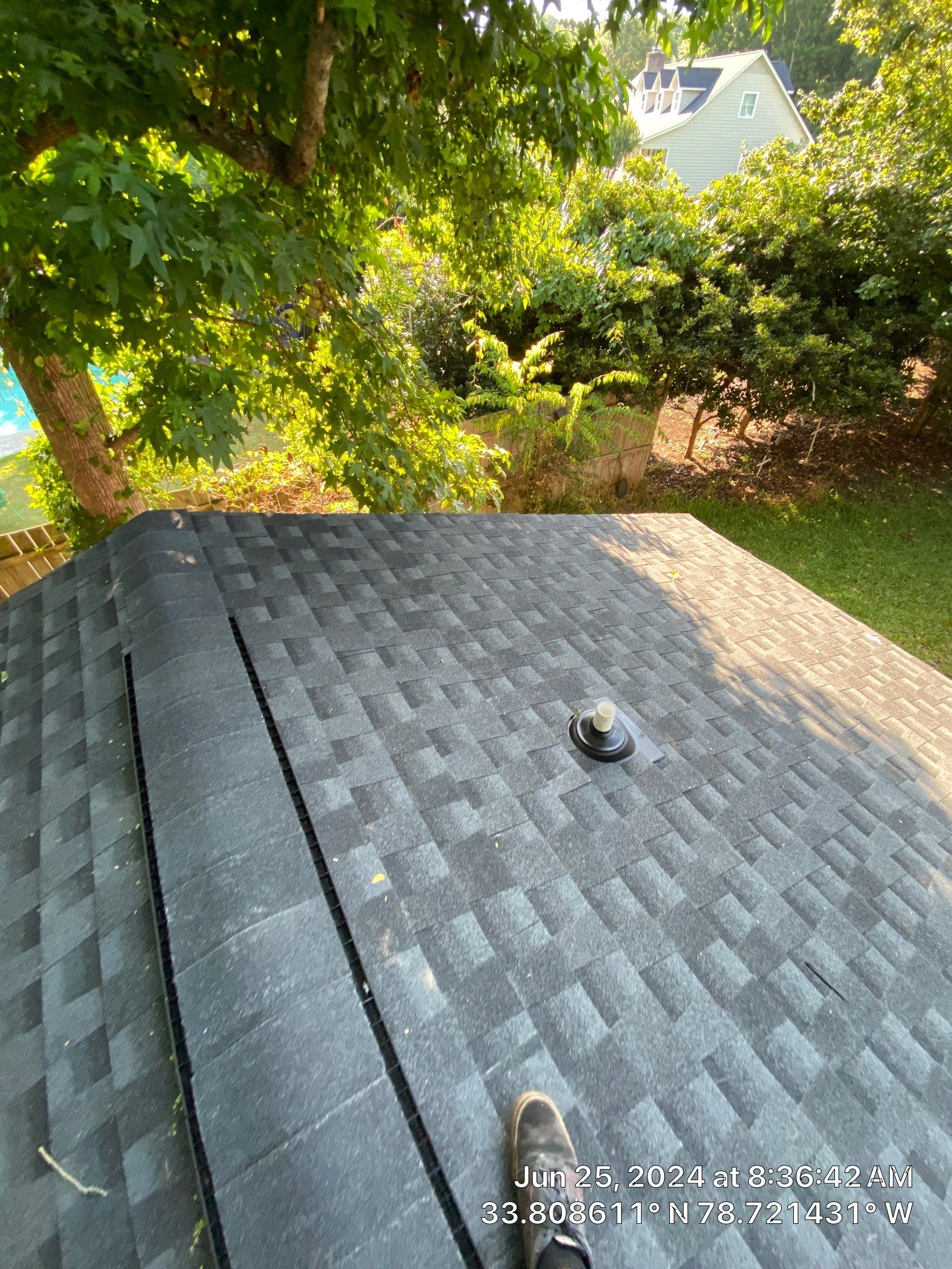 GAF HDZ - Charcoal by Linta Roofing
