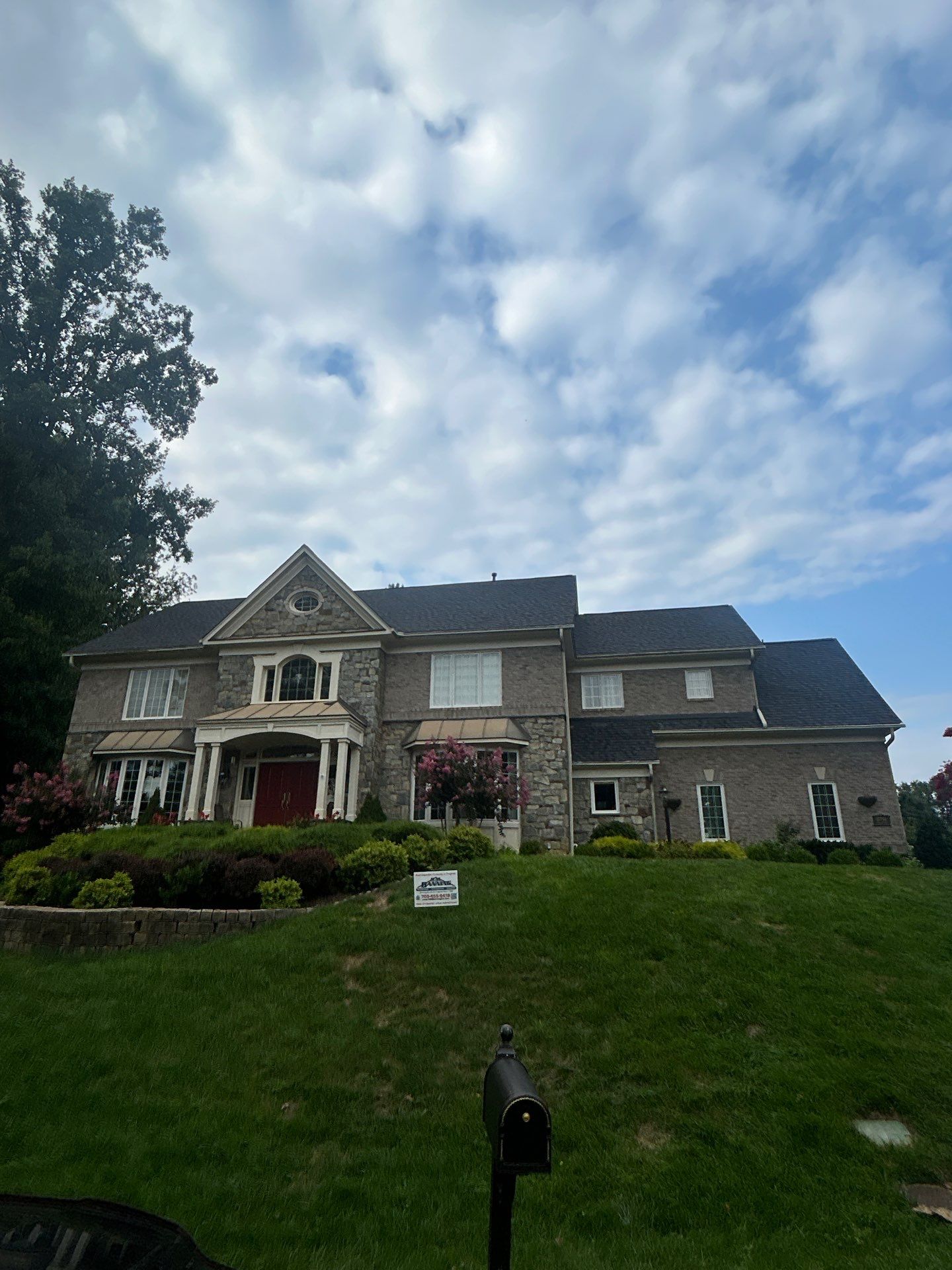 Great Falls : residential Roof with CertainTeed Landmark Pro in Max Def Moire Black  by RM Banning, Inc.