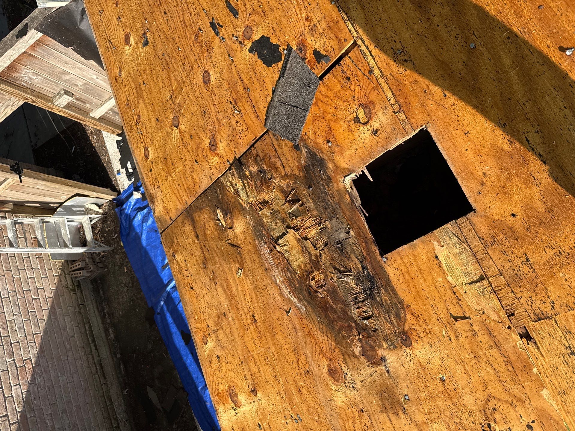 Roof Replacement Houston by Roof Repair Company