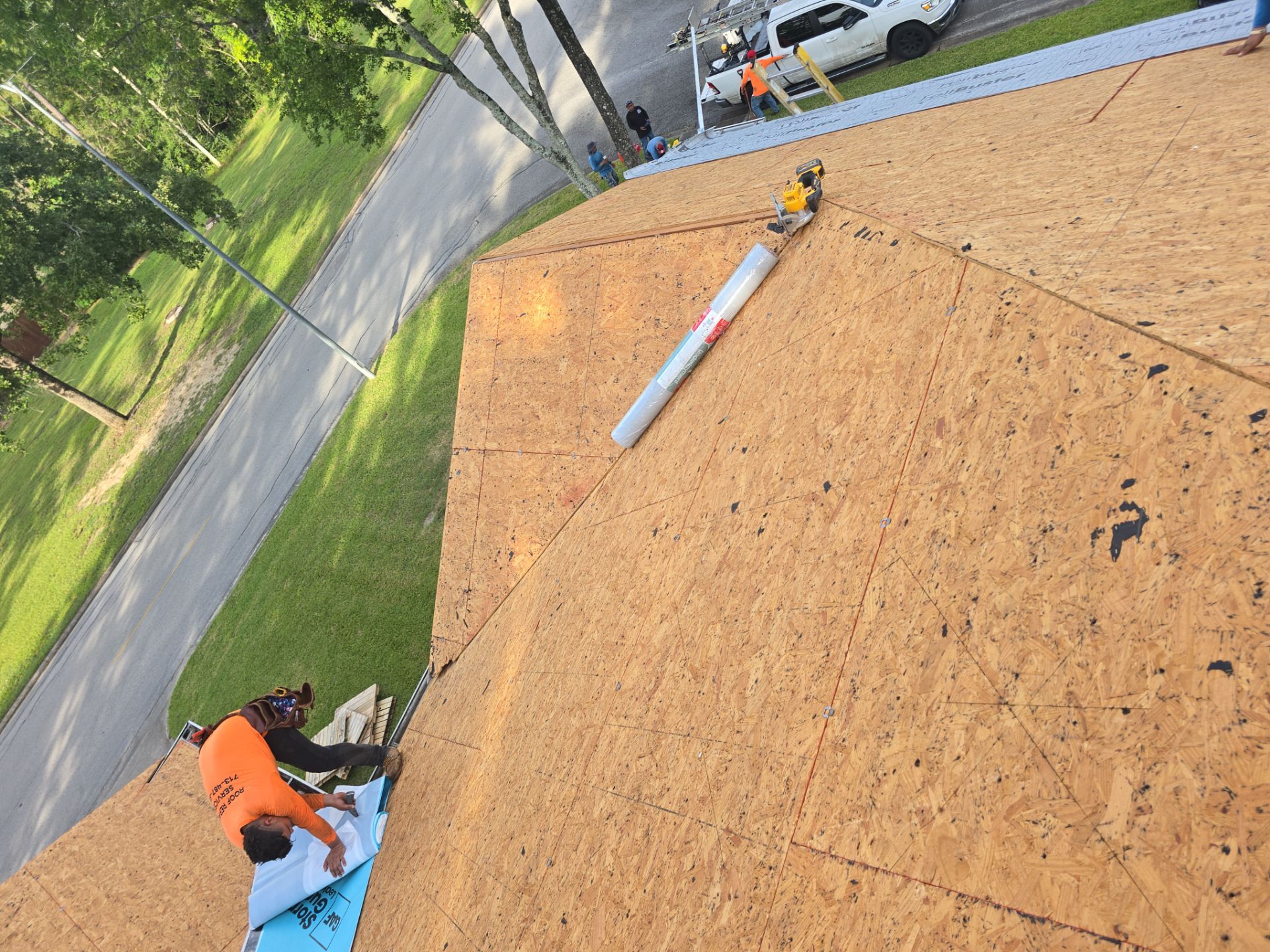Roof Replacement Crosby by Roof Repair Company