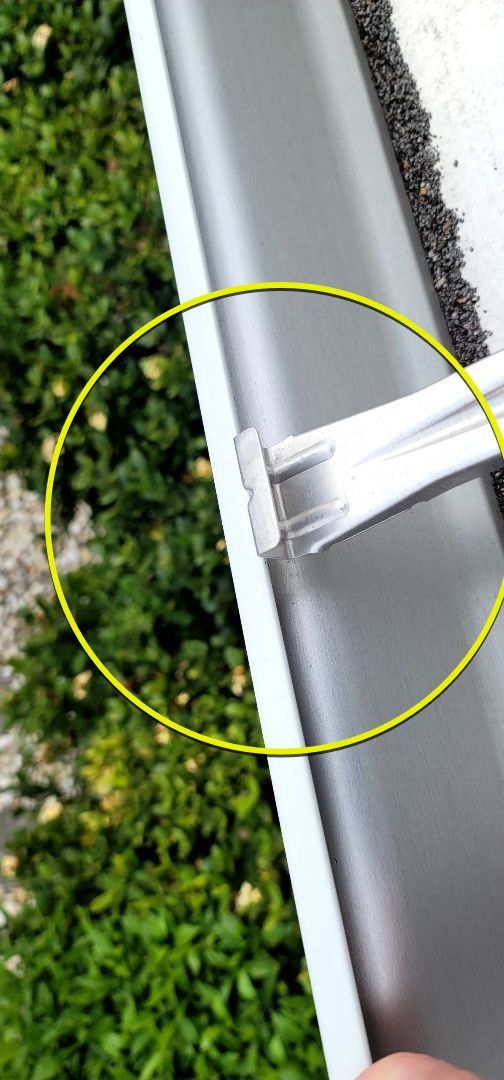 Aluminum Seamless Gutters and new Splash Guard Gutters in Fort Myers by Gutter Professors