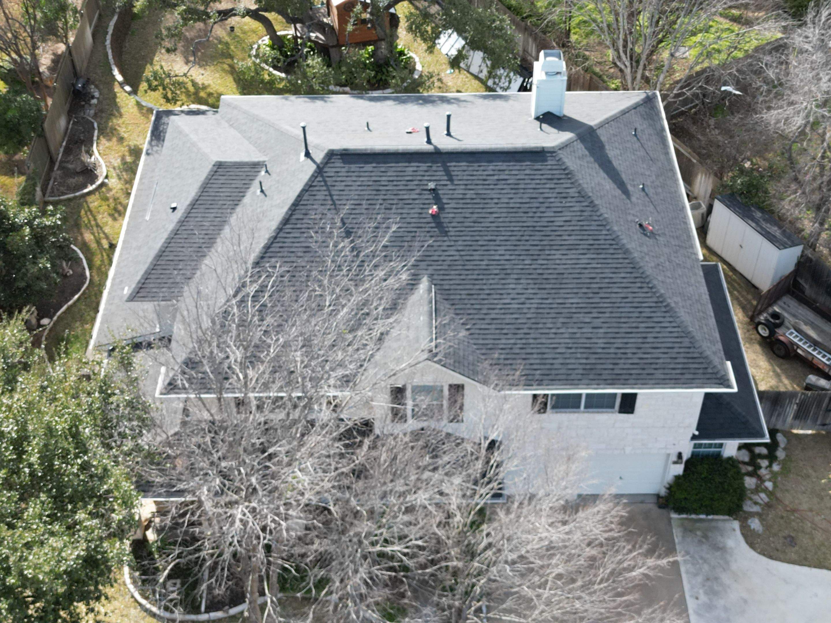 Brilliant Black - Malarkey Highlander by RoofsOnly.com