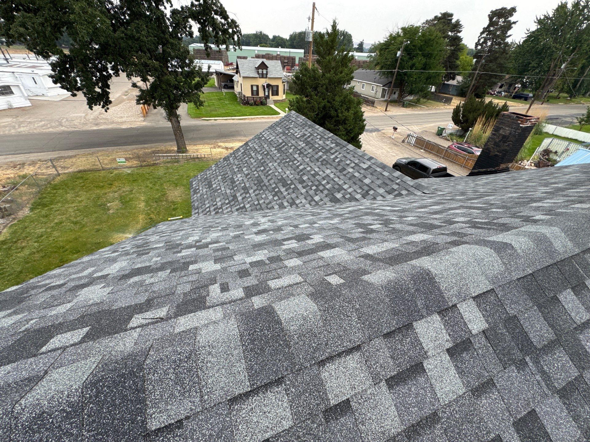 Residential Roof Replacement Featuring Multi-Tonal Architectural Shingles in Payette by Olive Roofing