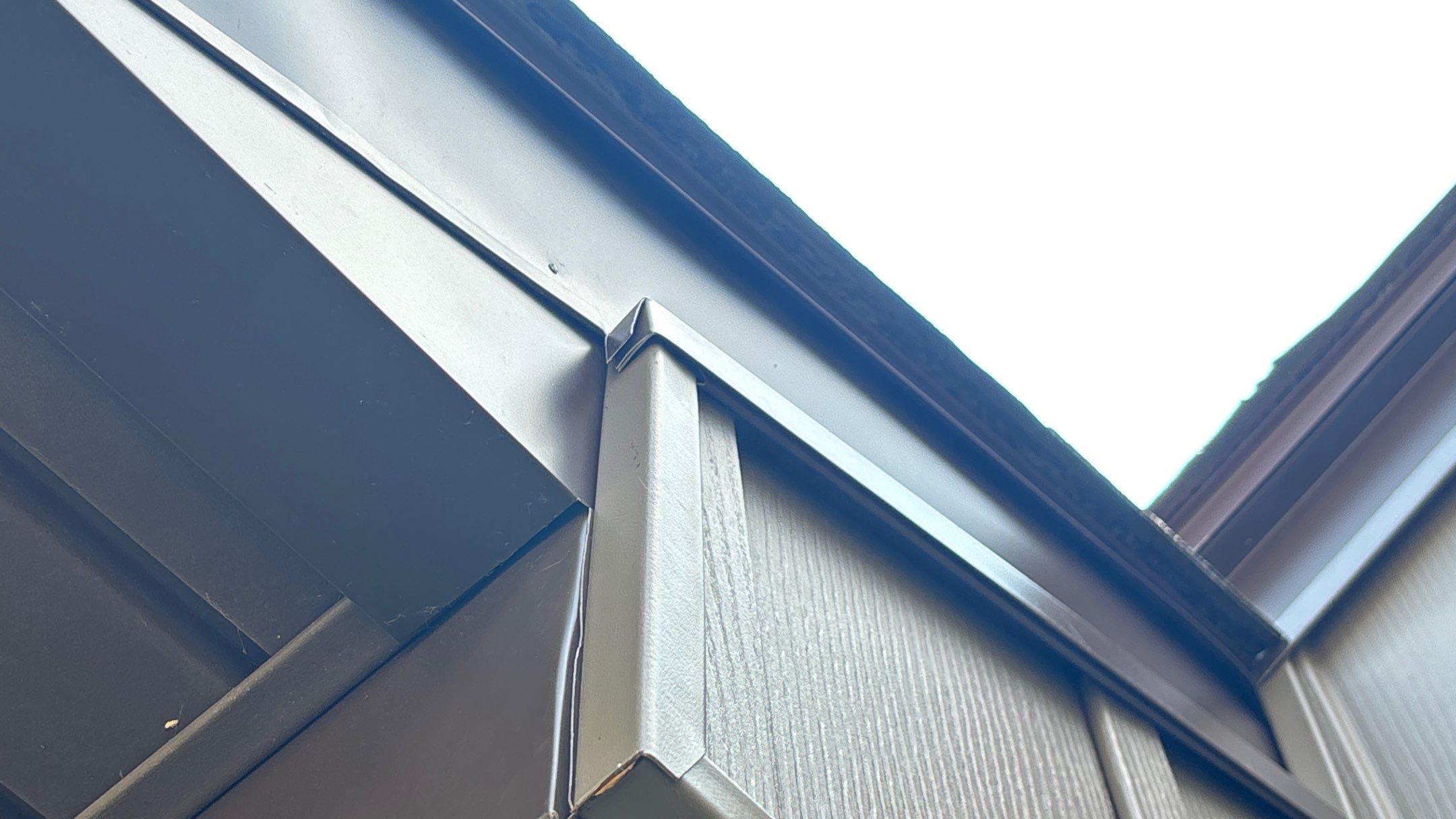 Siding Installation using Ascend 7" Composite Flagship Brown by 180 Contractors