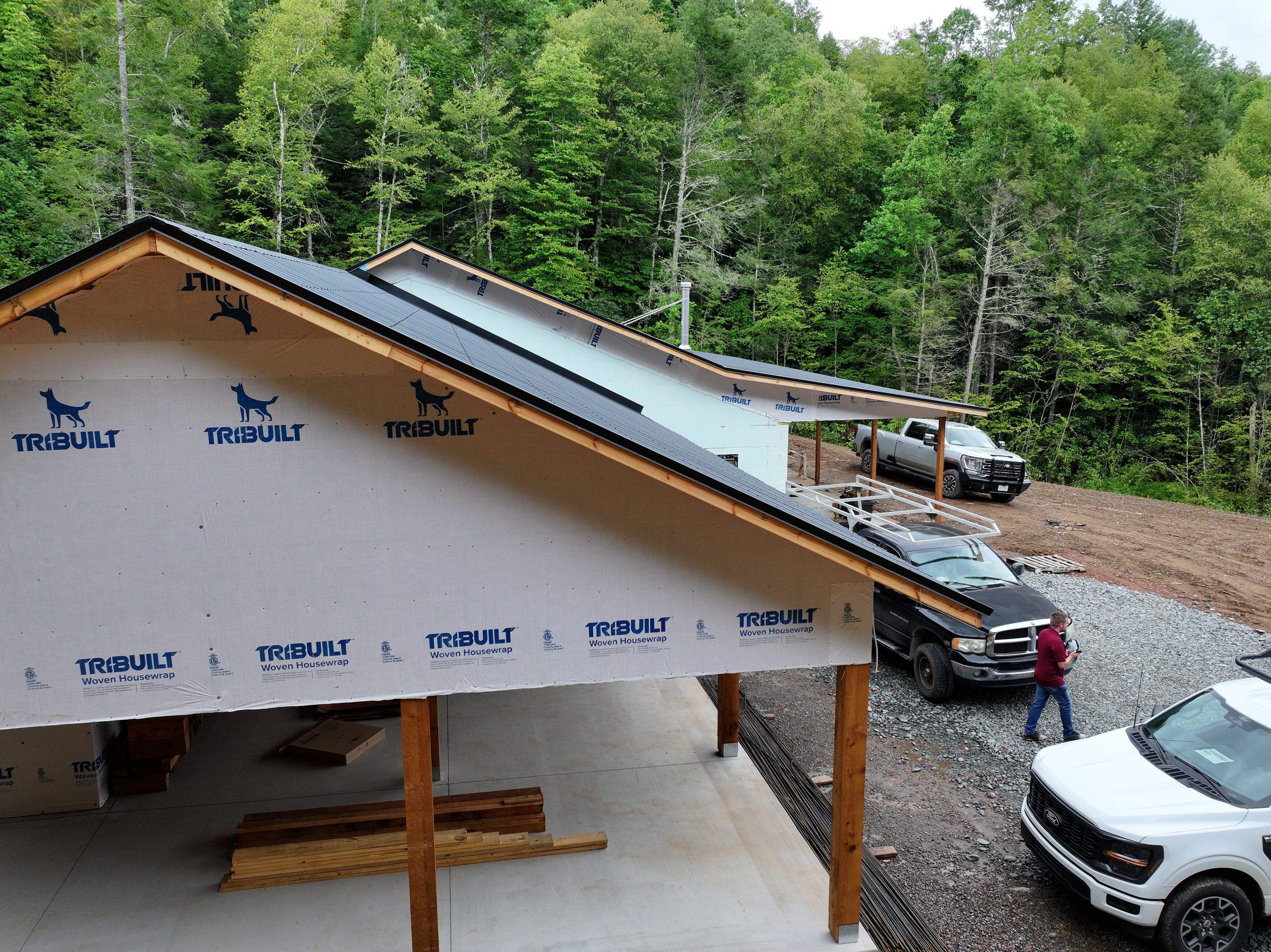 Smith Residence  by Omnia Roofing