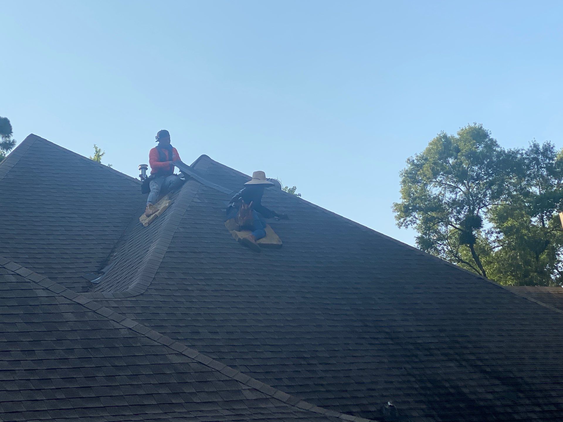 Hail Damage using Owen's Corning Duration (Lifetime) Shingles by Roof Repair Company