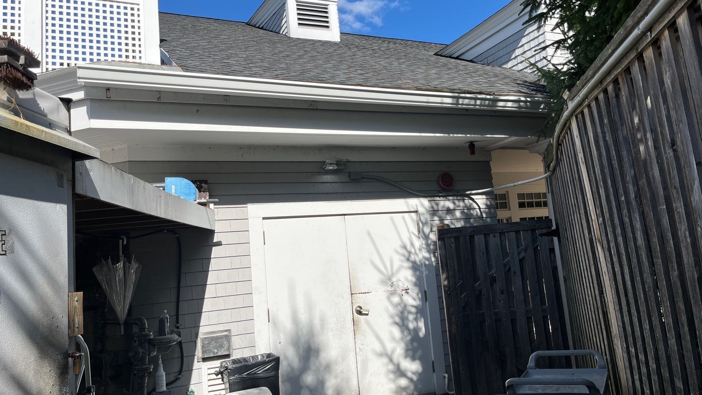 Gutter Installation using 6" K-Style Aluminum Gutter at Pine Hills Golf Course by Gutter Pro Enterprises