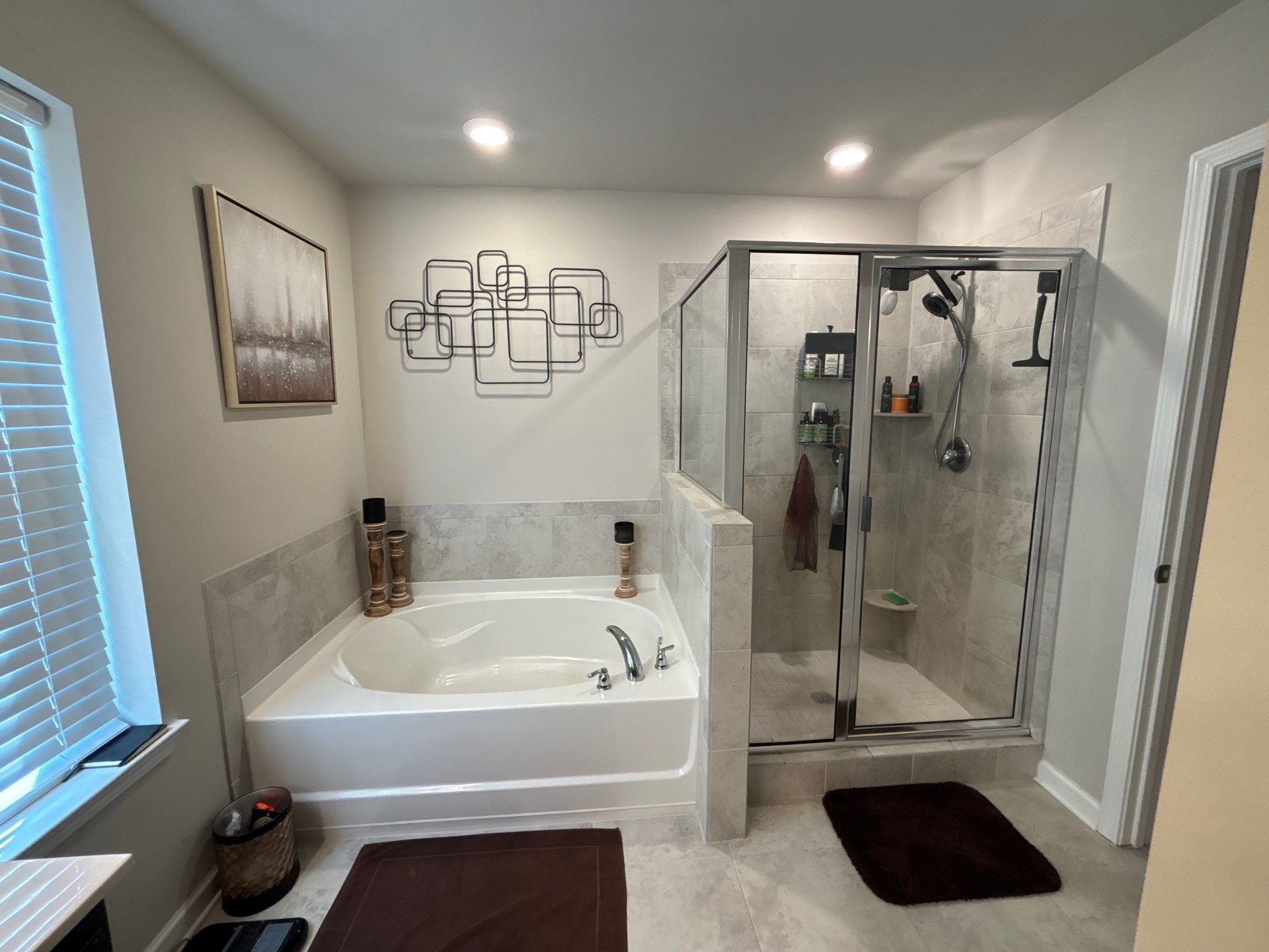 Master bathroom renovation by Prudencio