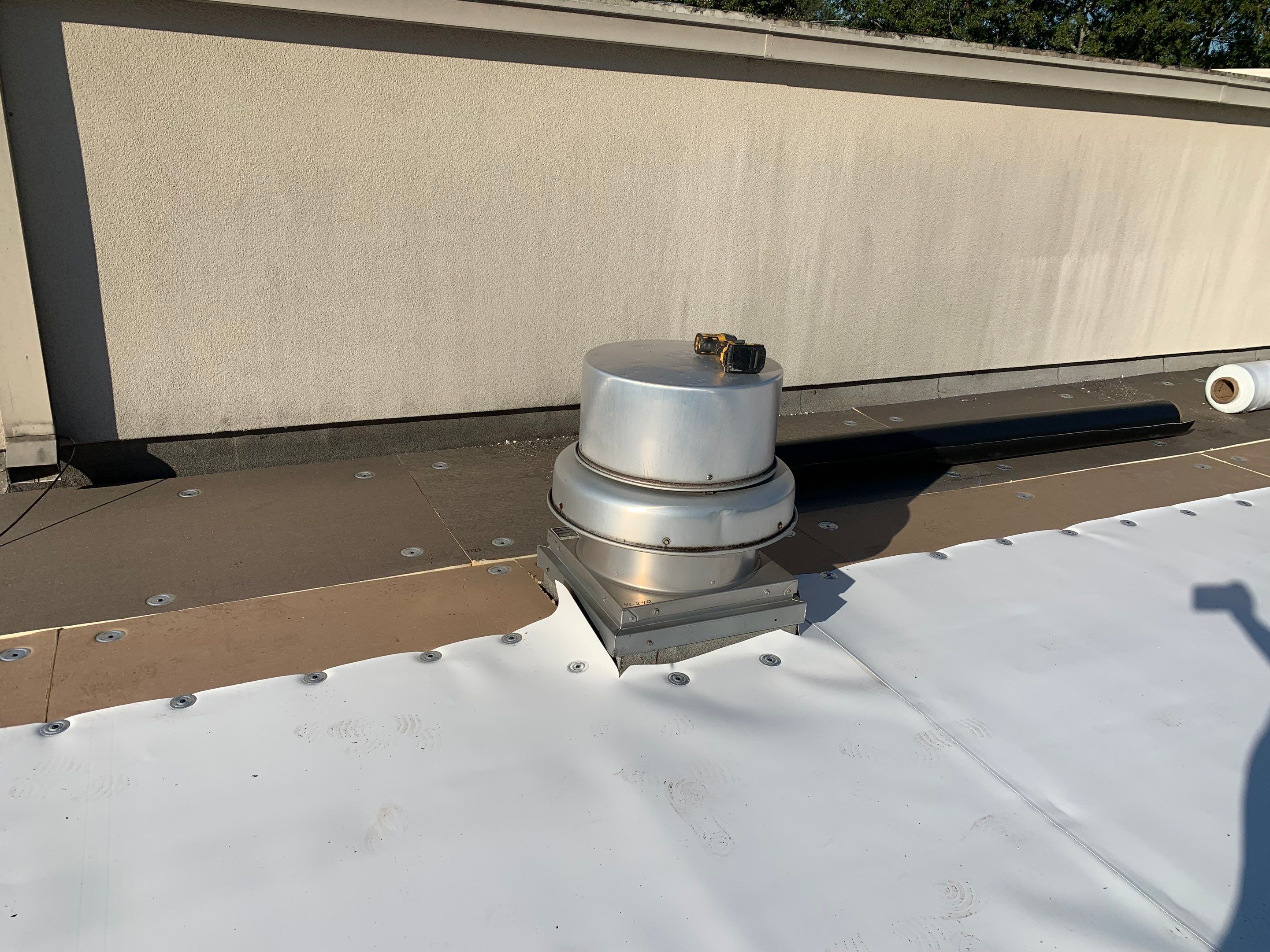 East Cobb Medical Center by Arac Roof It Forward