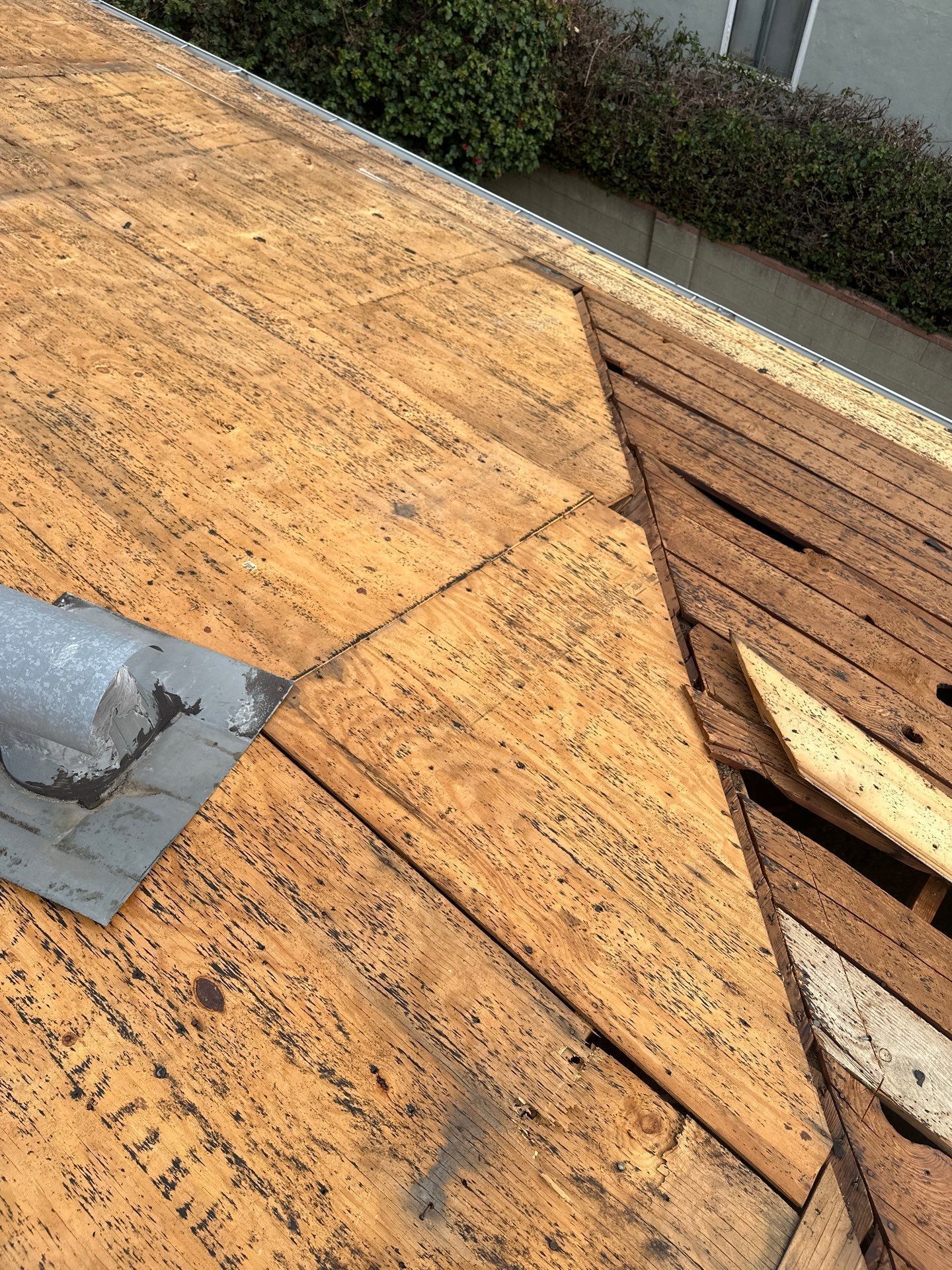 Roof Replacement - Burbank, CA 91506 by Epic Roof Replacement