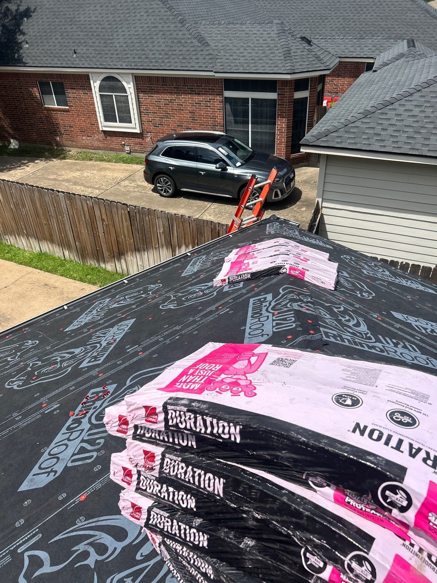 Residential Roofing Installation using Owen's Corning Duration (Lifetime) Shingles by Roof Repair Company