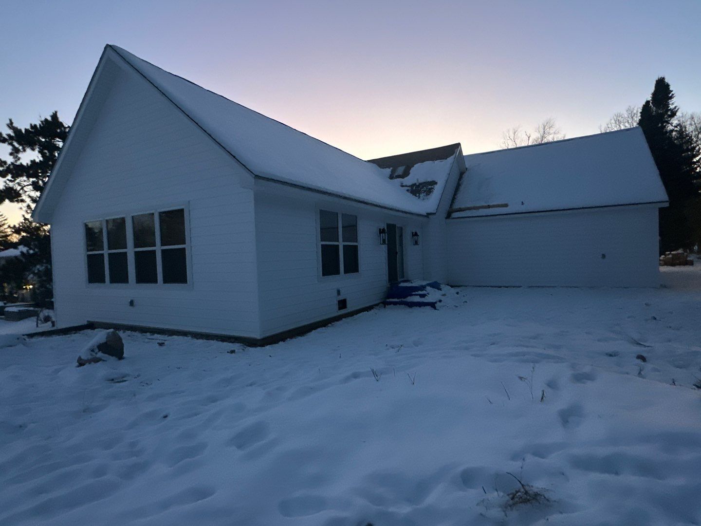 Siding Replacement using Ascend 7" Composite by 180 Contractors